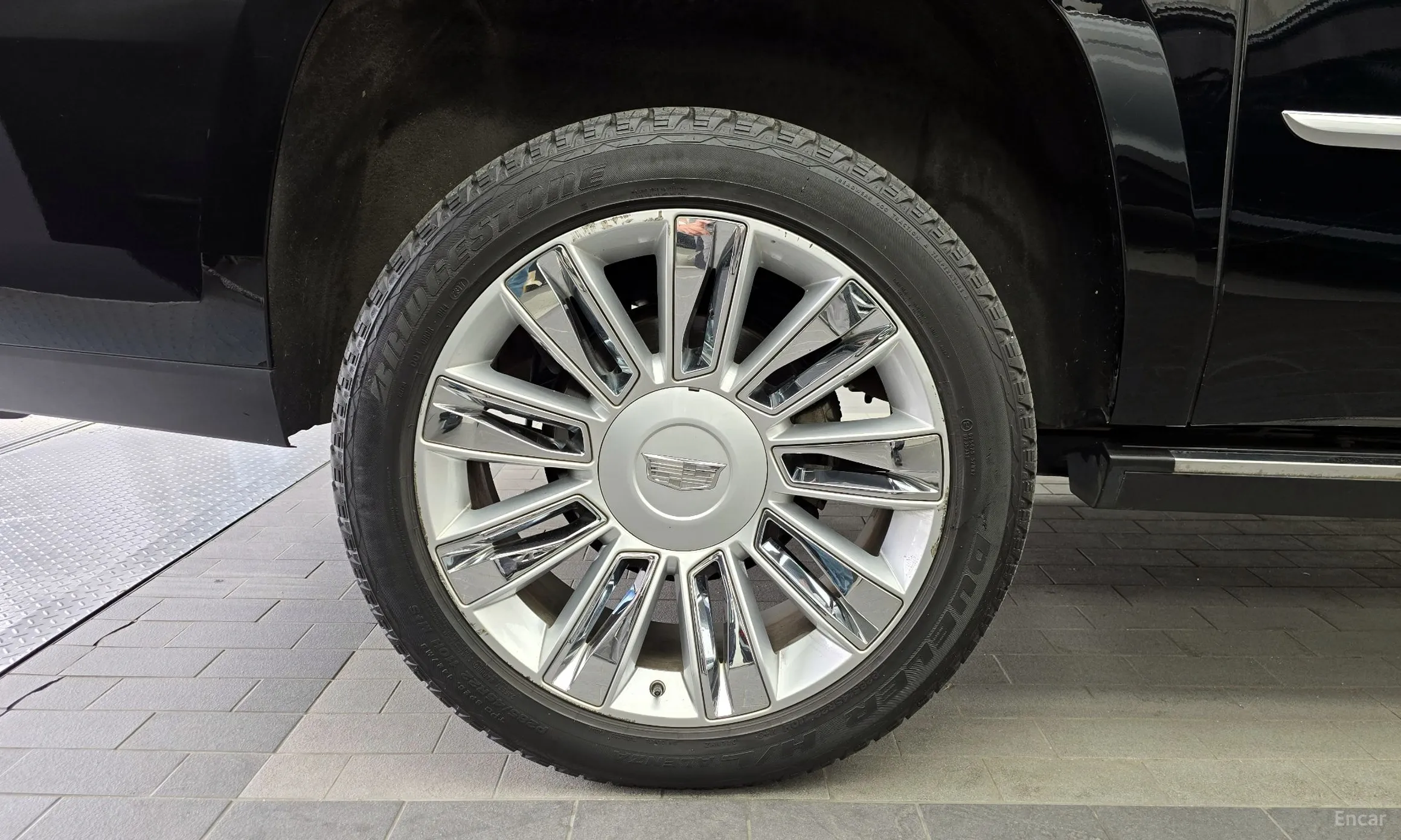 Cadillac Escalade превью 5