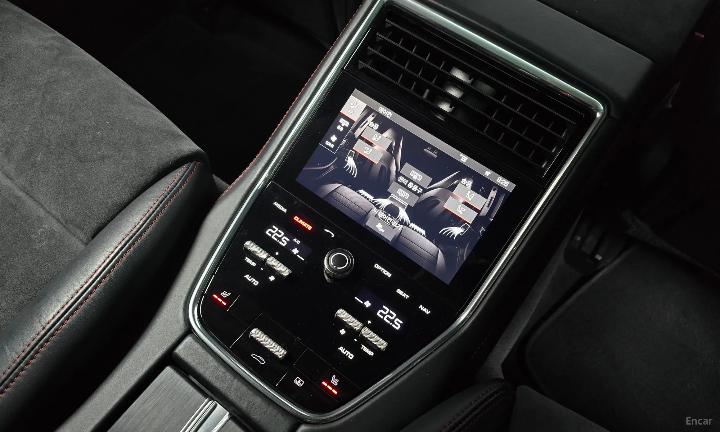Porsche Panamera (971) превью 19