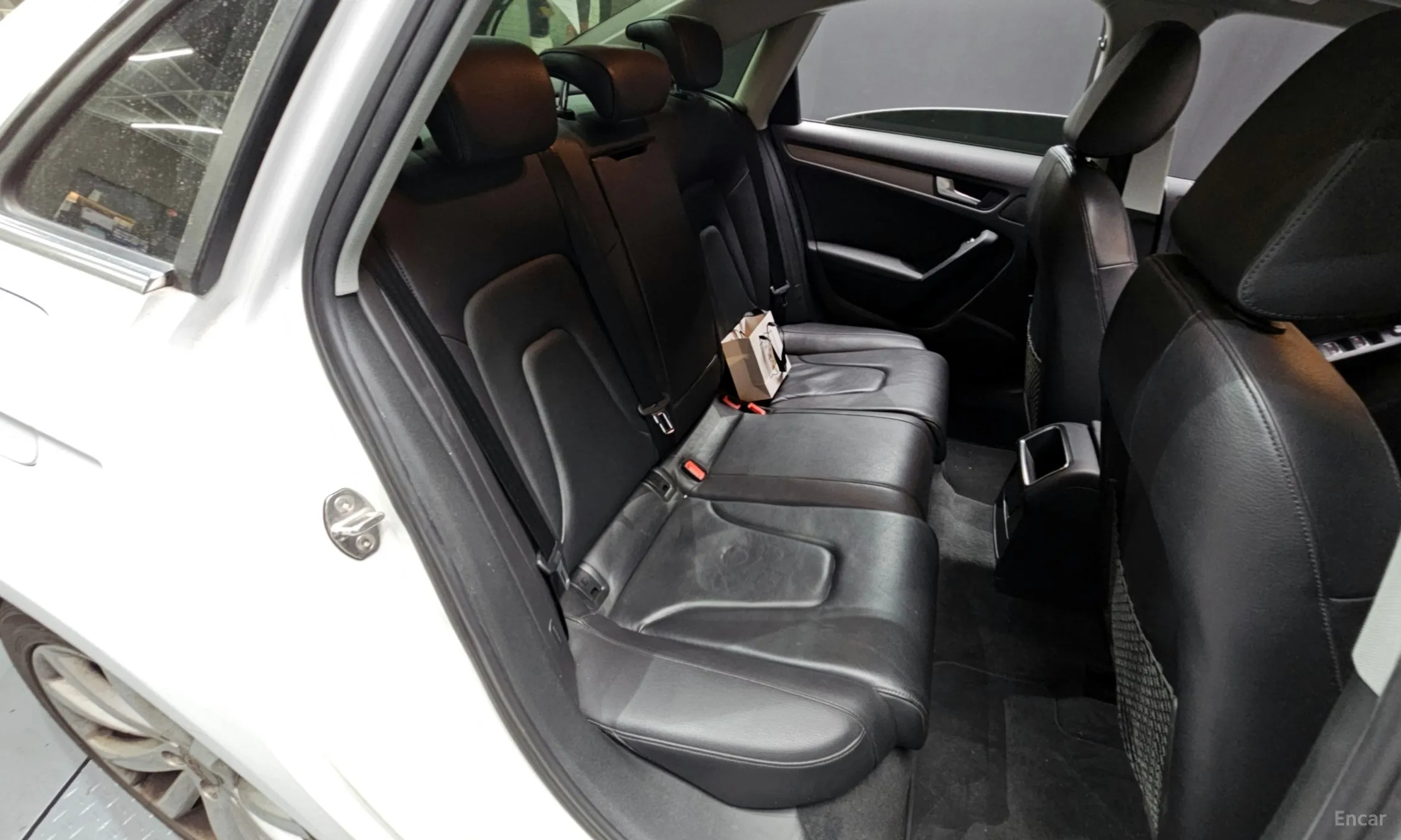 Audi New A4 превью 16
