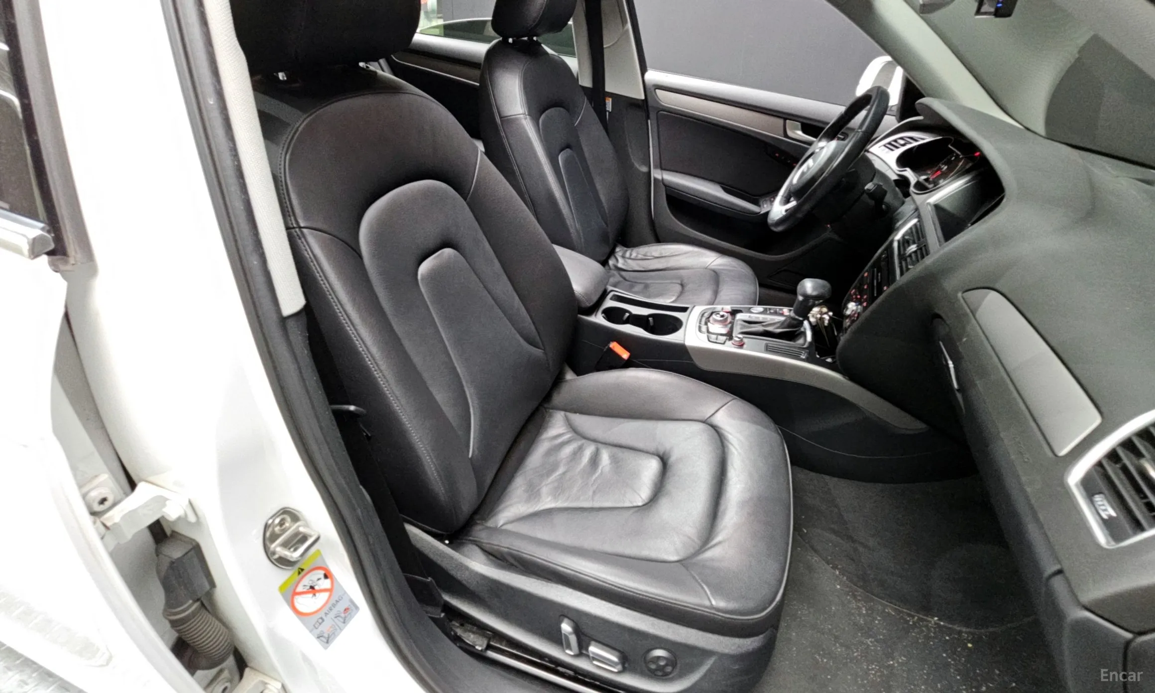 Audi New A4 превью 17