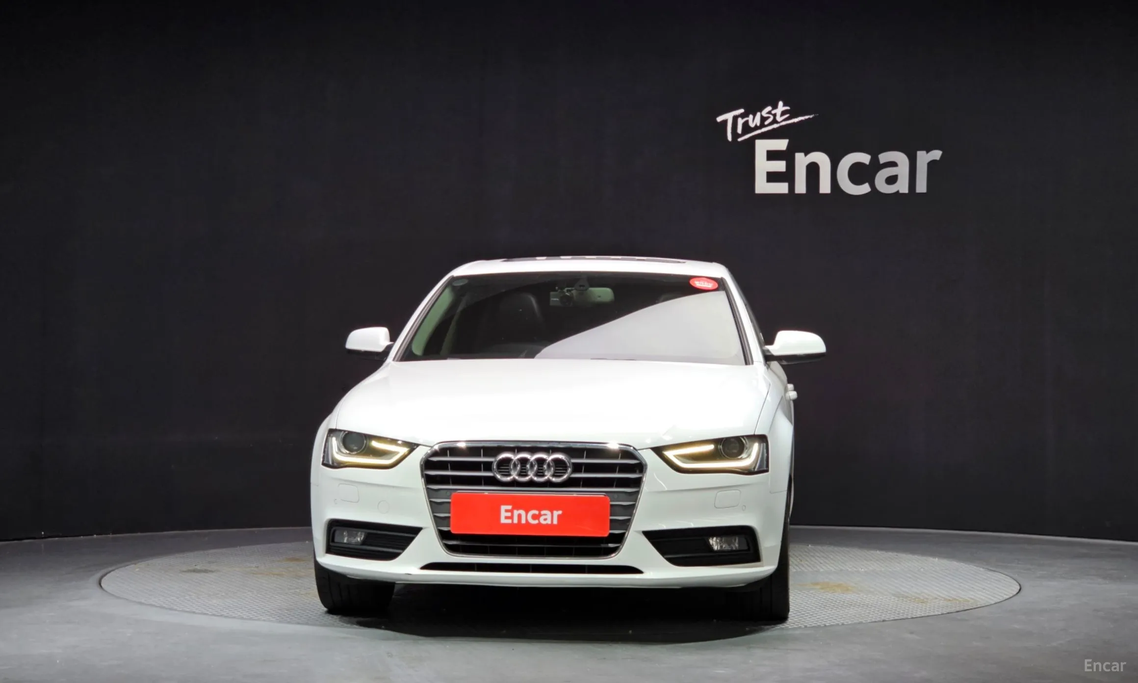Audi New A4 превью 3