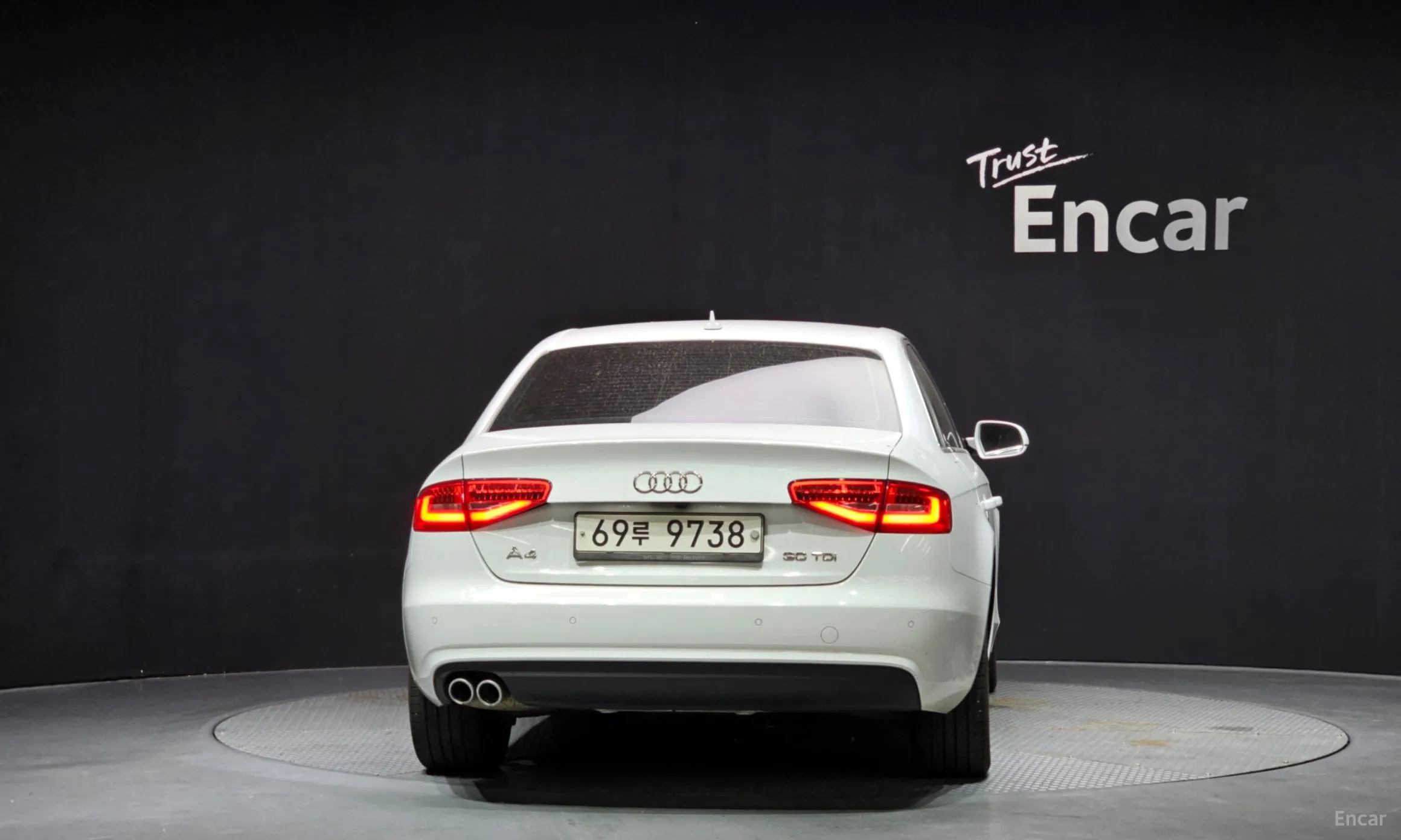 Audi New A4 превью 4