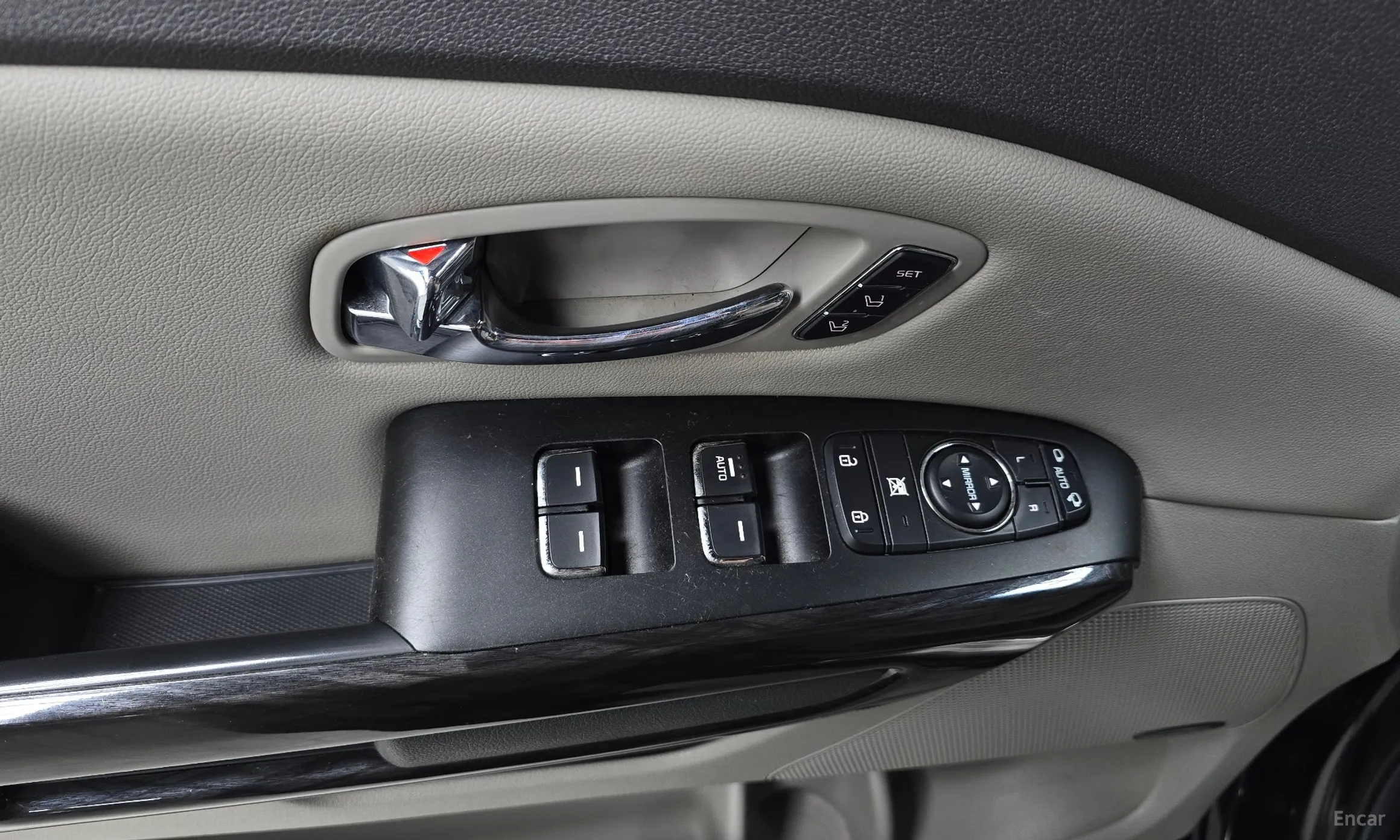 Kia Carnival превью 17
