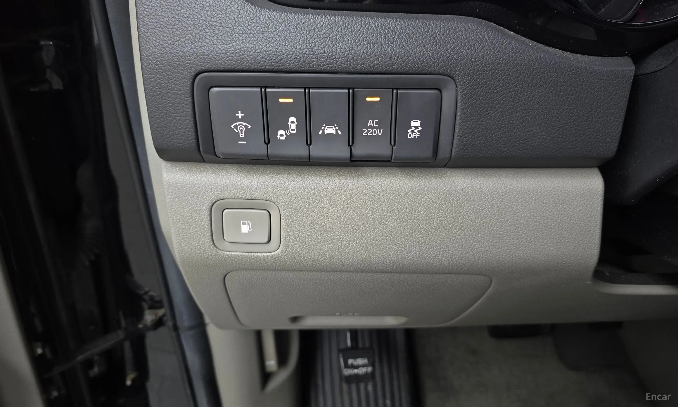 Kia Carnival превью 18