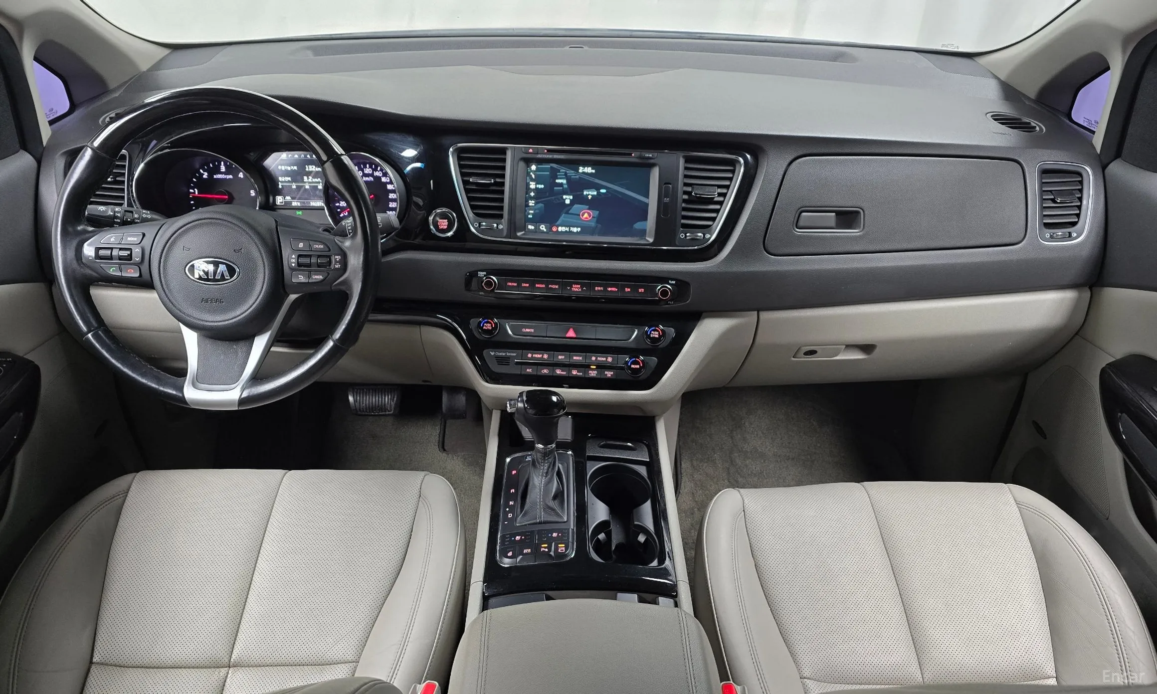 Kia Carnival превью 7