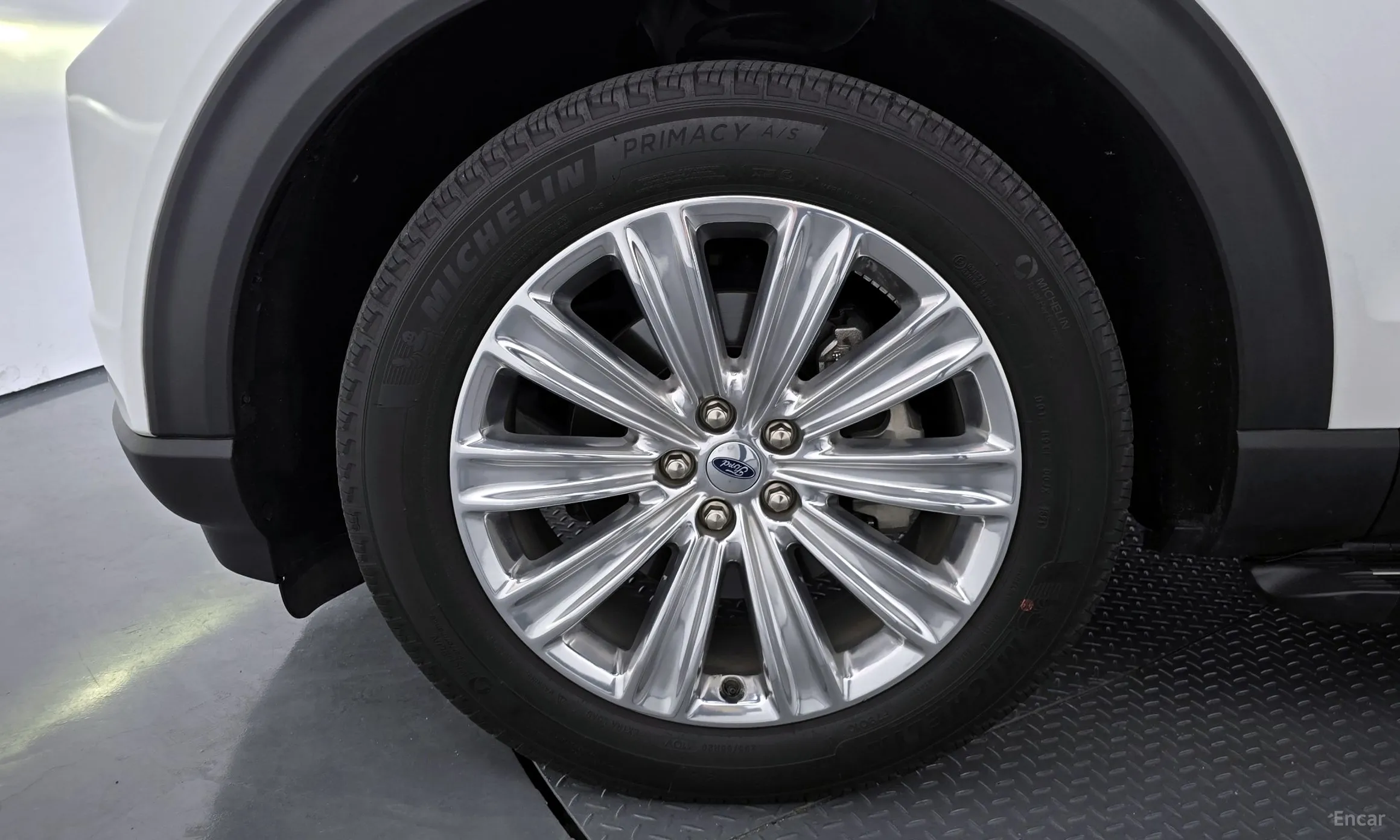 Ford Explorer 6th Generation превью 5