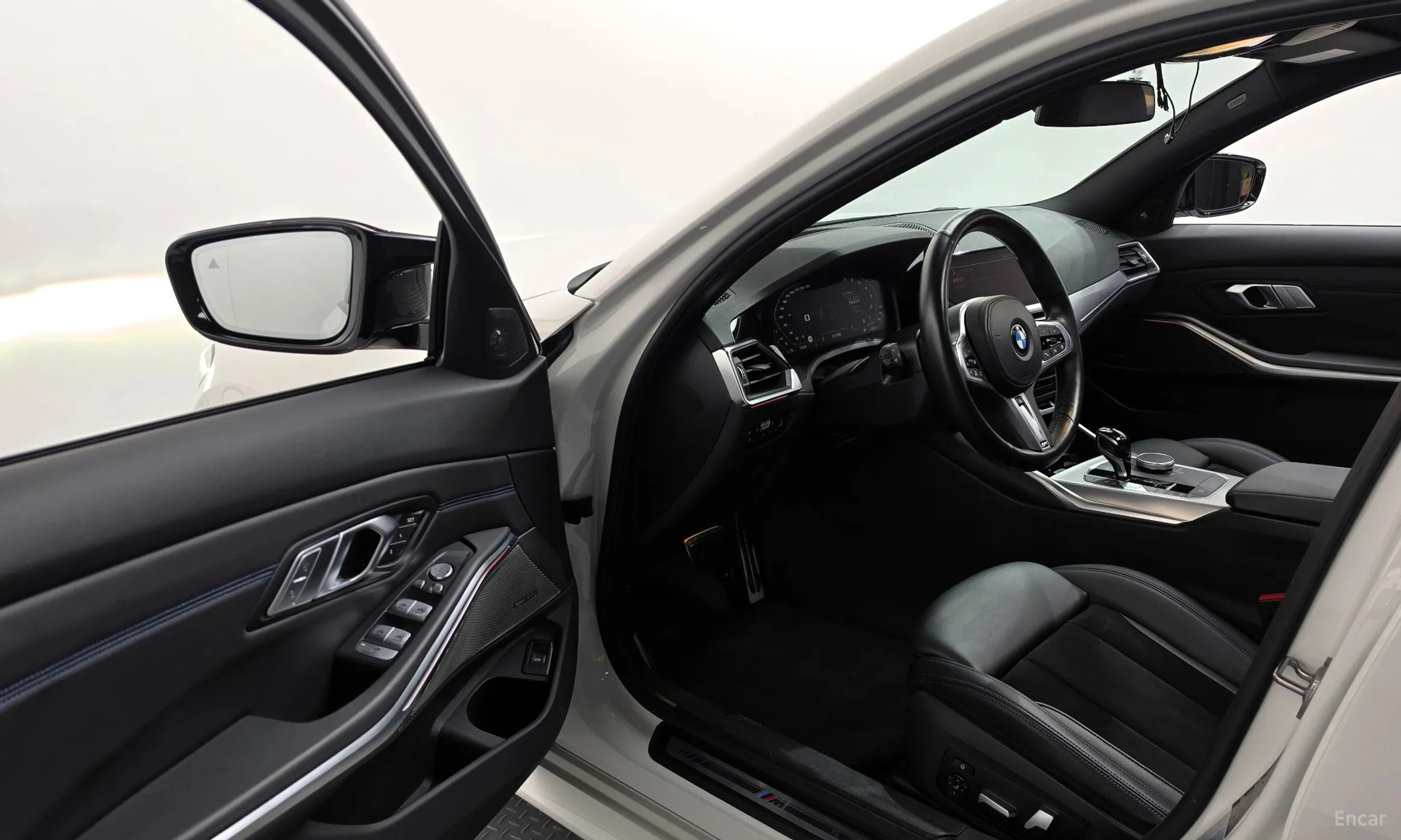 BMW 3 Series (G20) превью 10