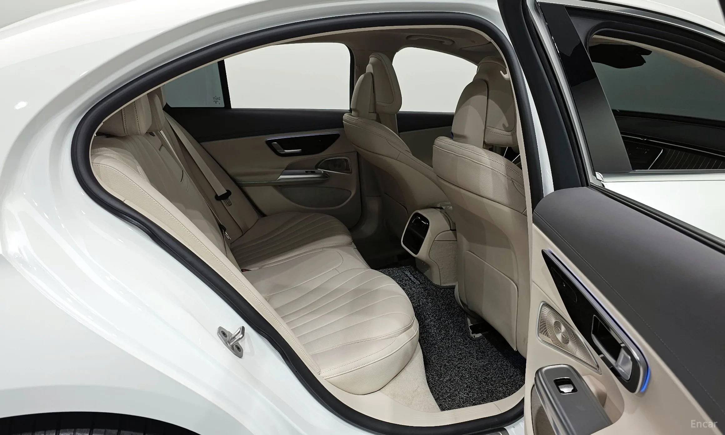 Mercedes Benz E-Class W214 превью 12