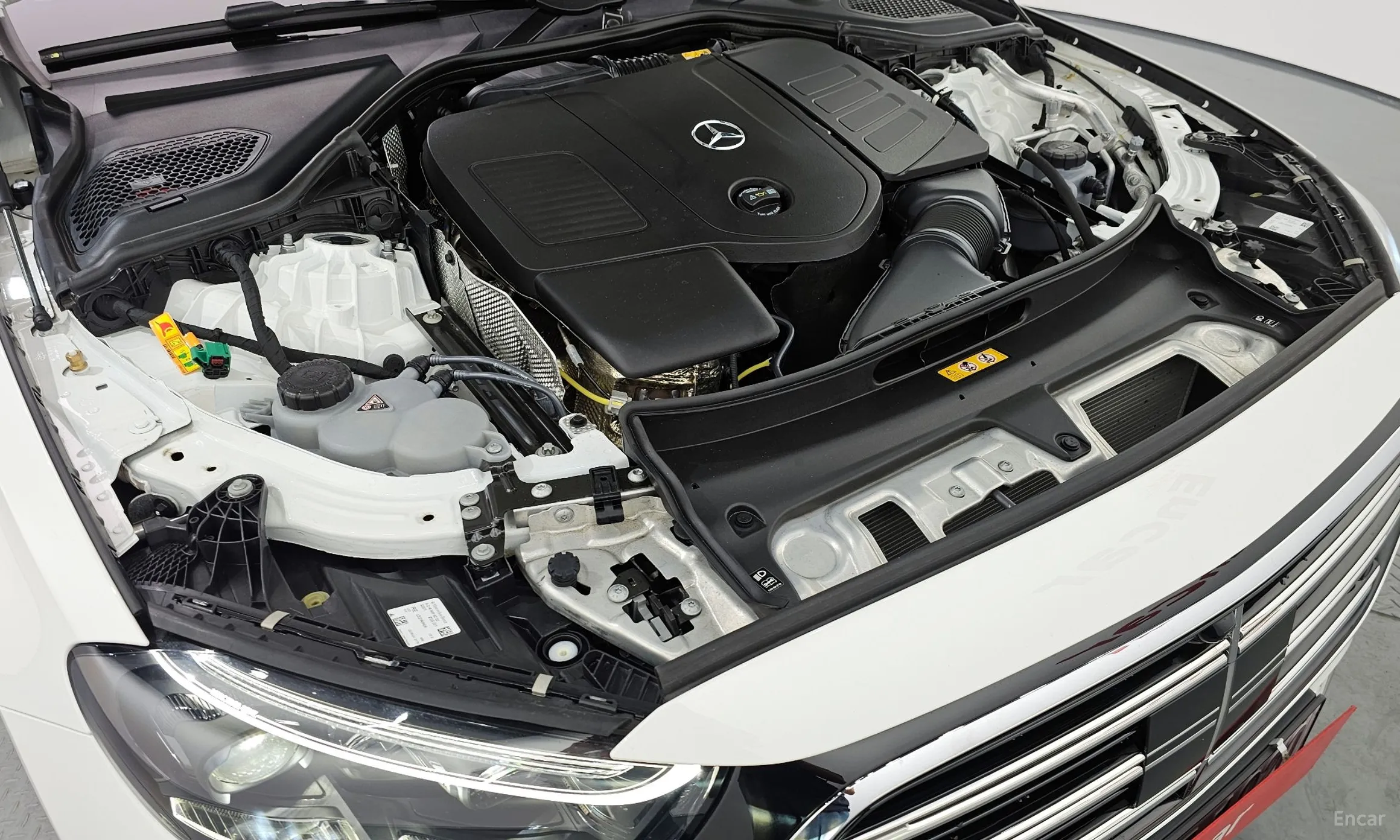 Mercedes Benz E-Class W214 превью 6