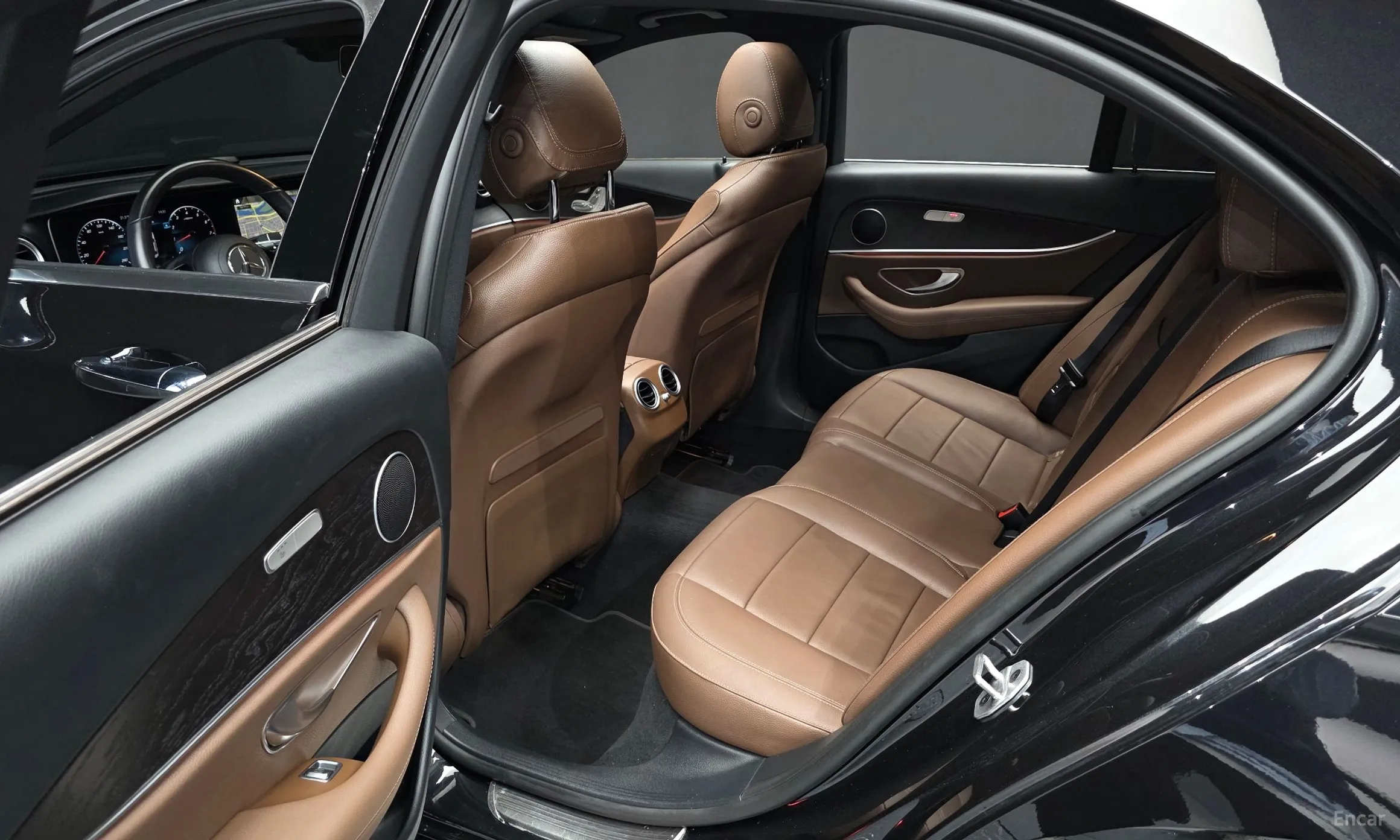Mercedes Benz E-Class W213 превью 12