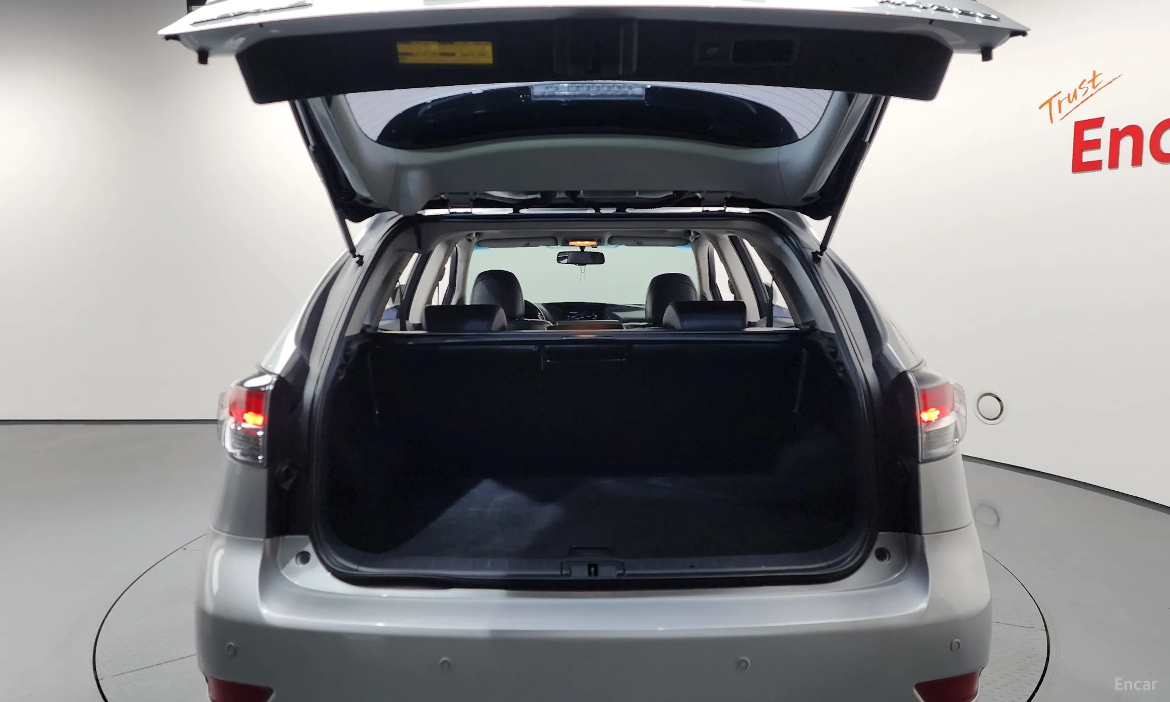 Lexus RX350 превью 4