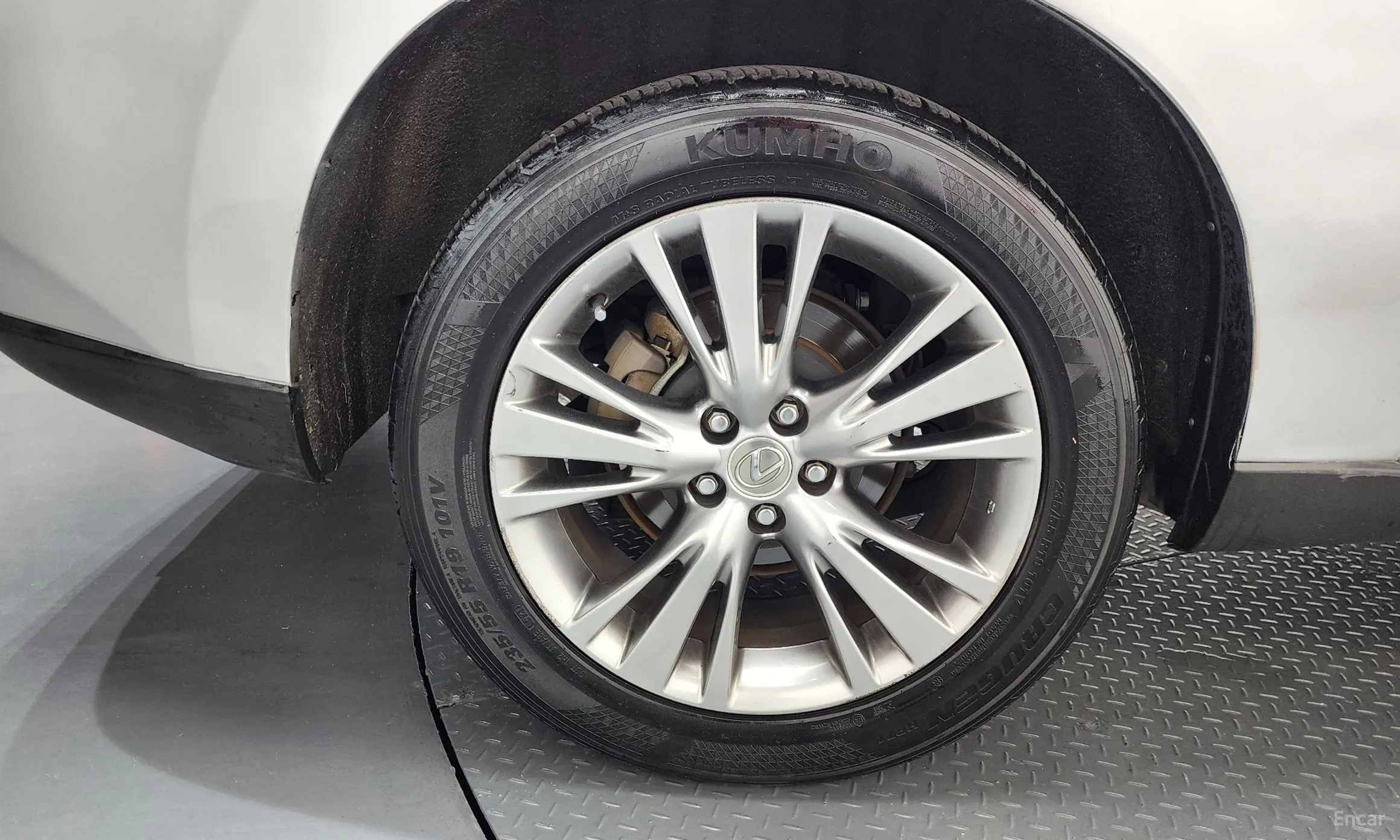 Lexus RX350 превью 5