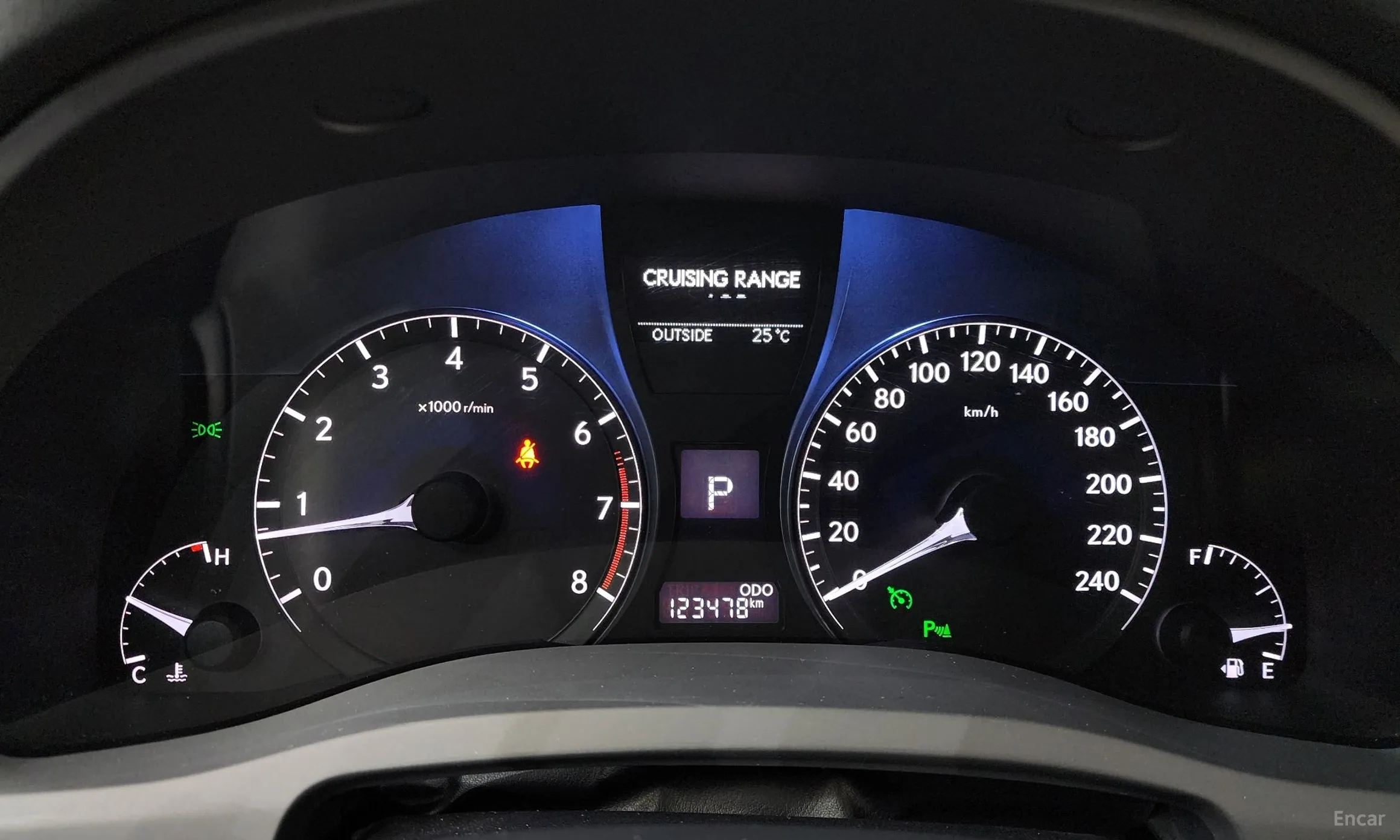 Lexus RX350 превью 8