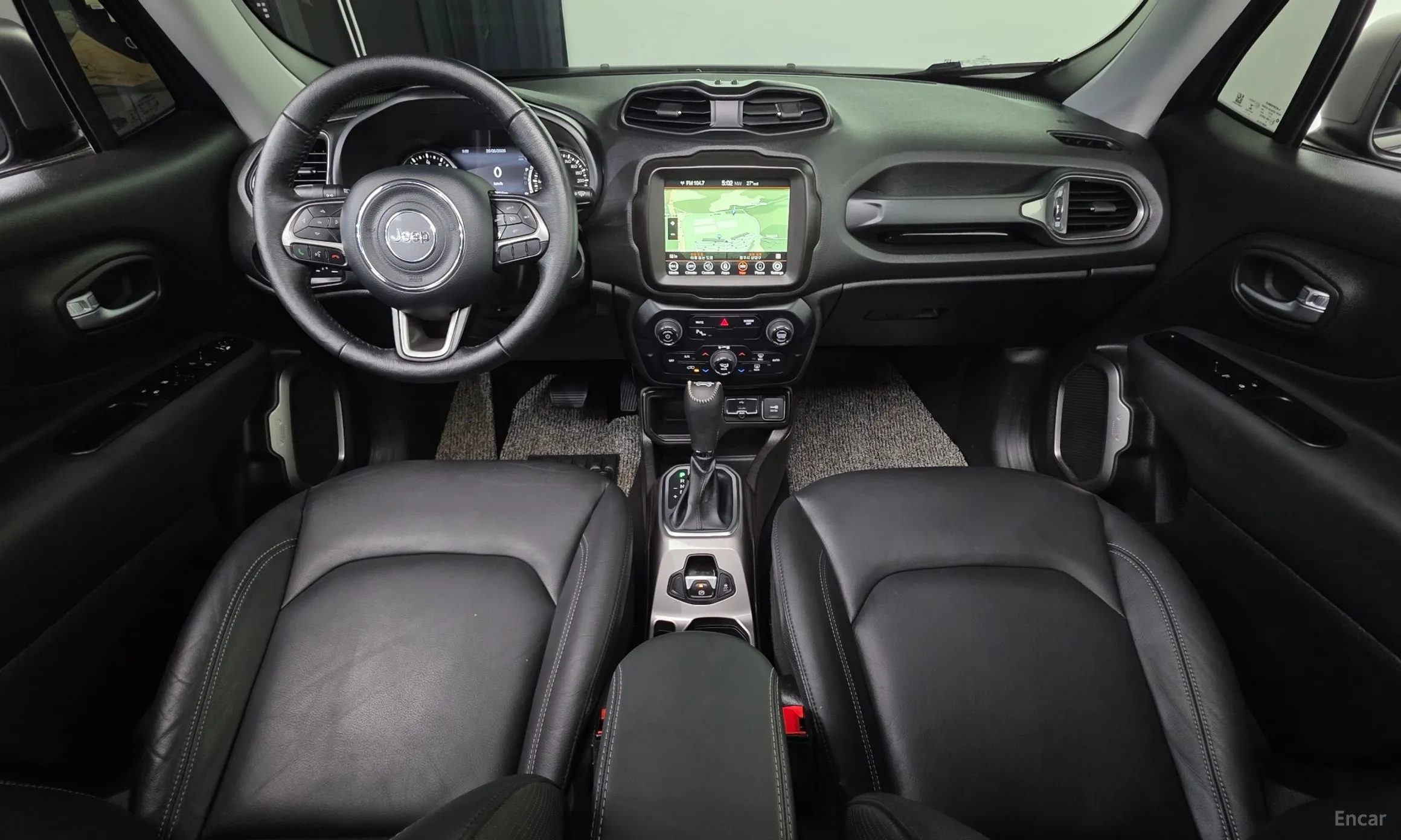 Jeep Renegade превью 7