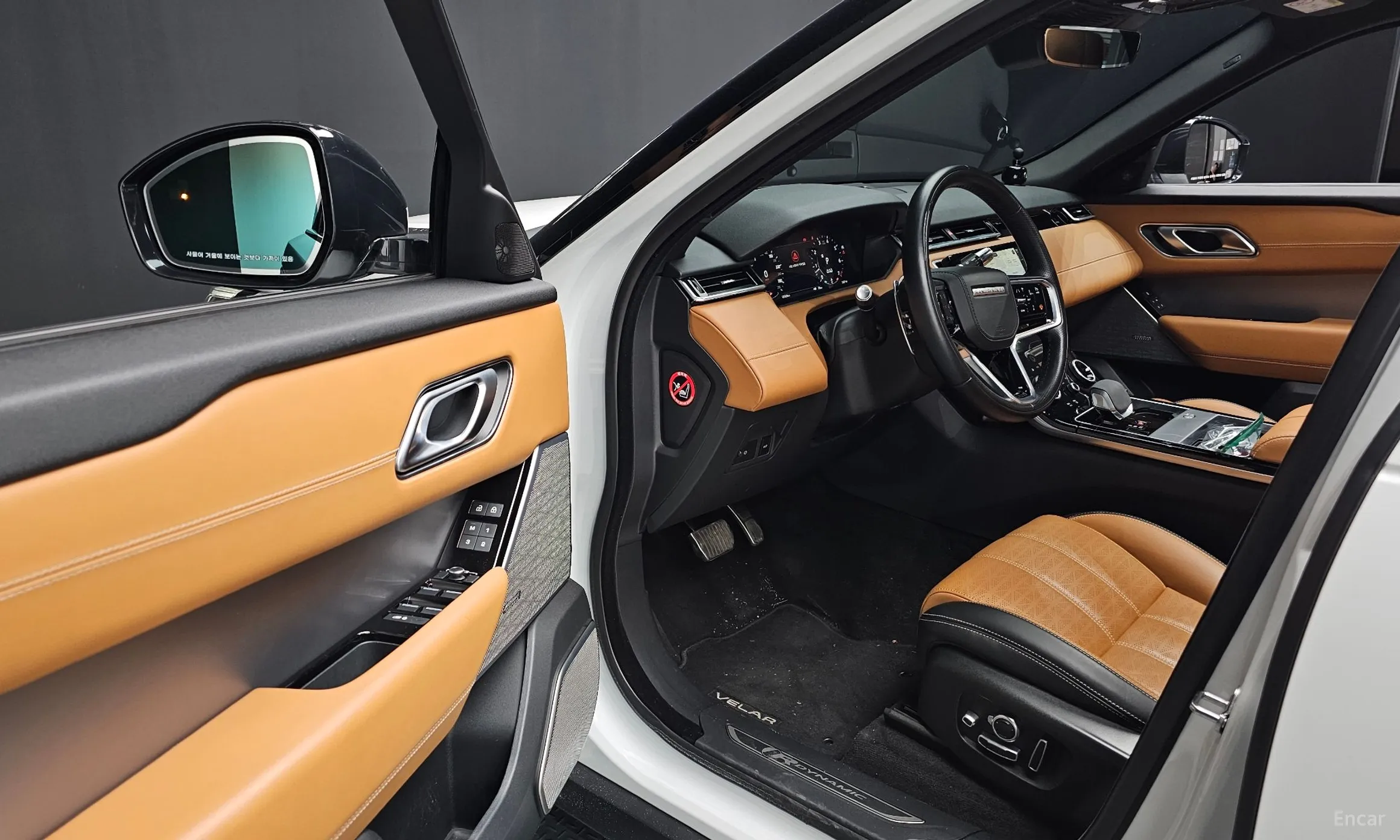 Land Rover Range Rover Bella превью 11