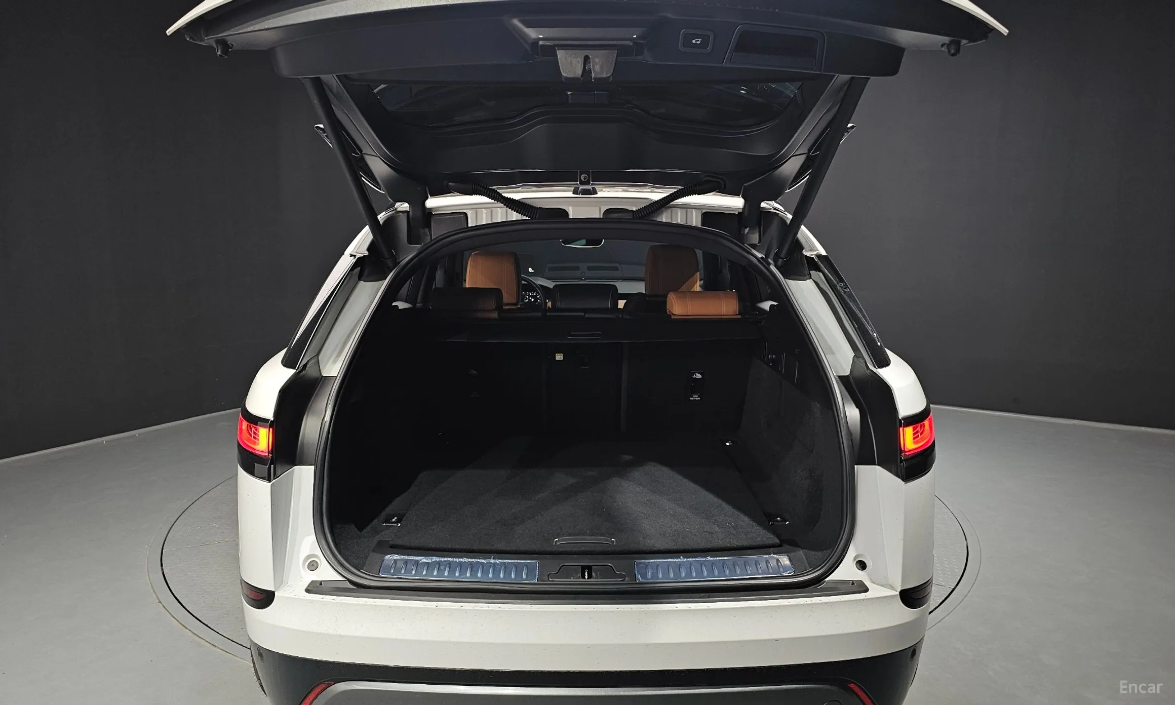 Land Rover Range Rover Bella превью 20