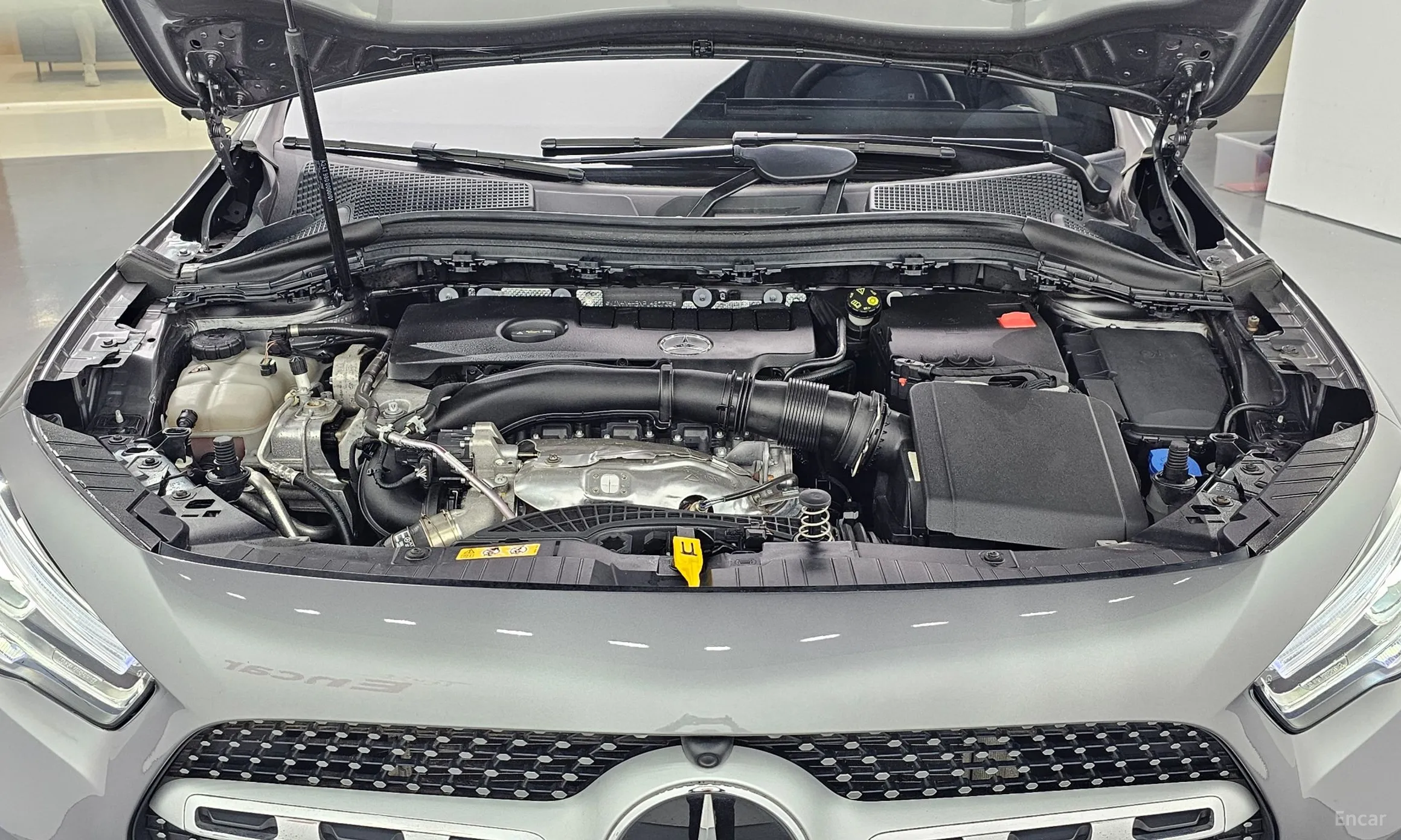 Mercedes Benz GLA-Class H247 превью 6