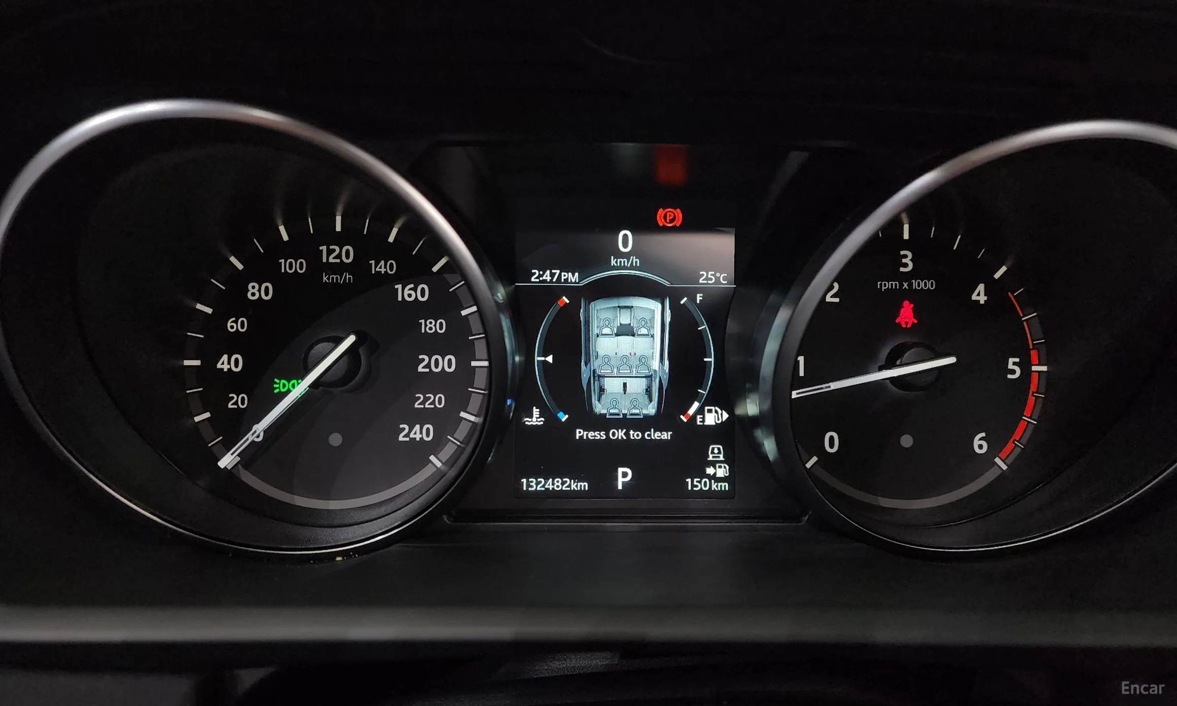 Land Rover Discovery 5 превью 8