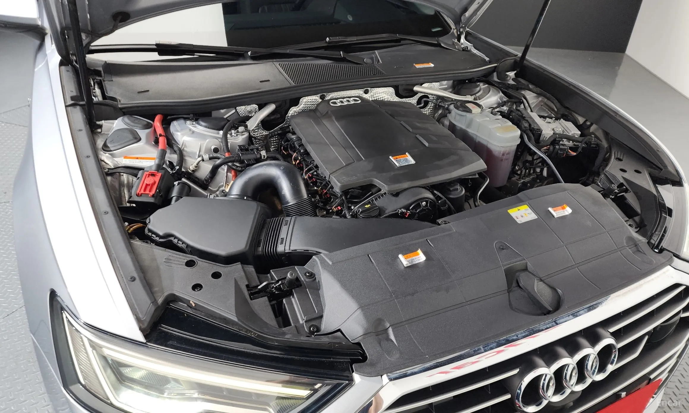 Audi A6 (C8) превью 6