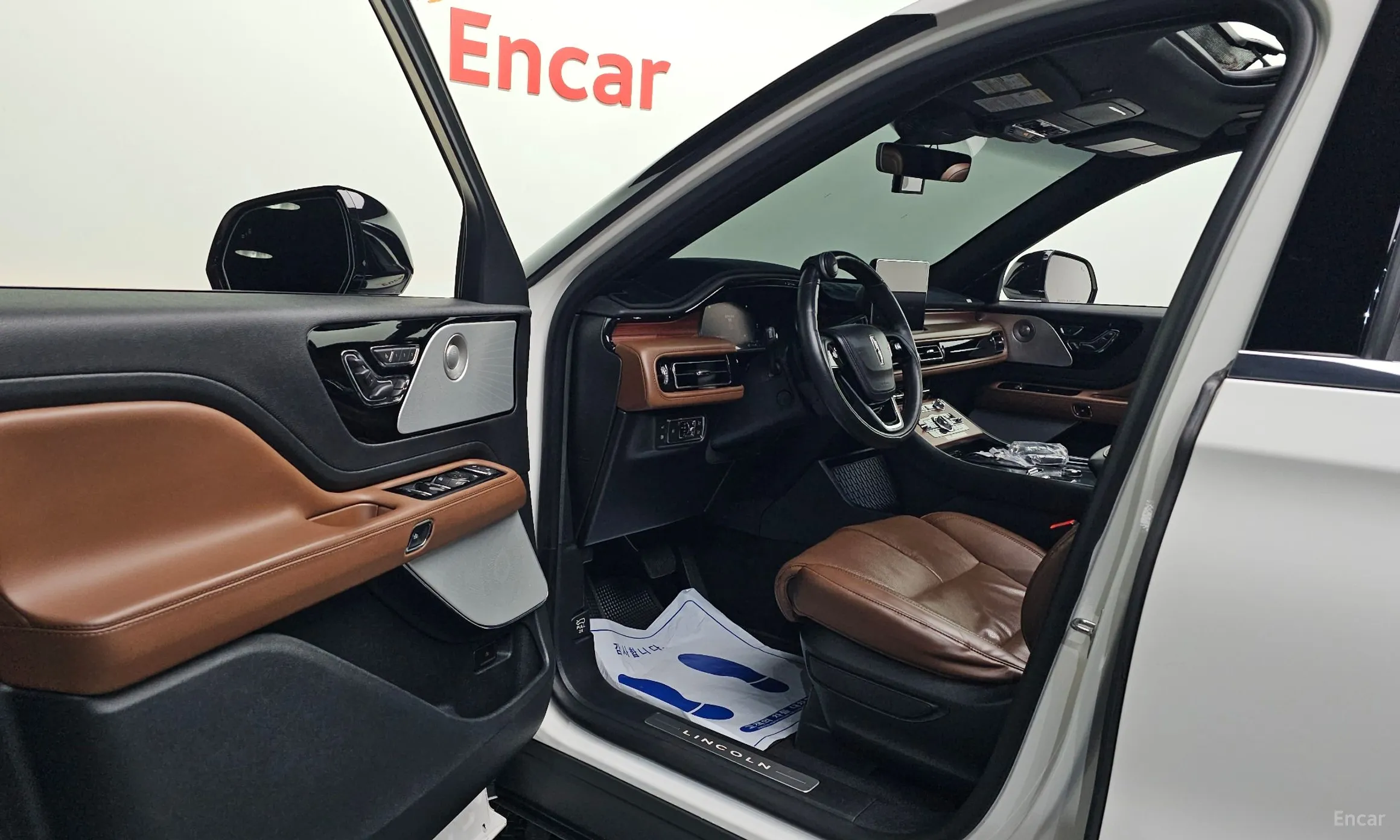Lincoln Aviator 2nd Generation превью 10