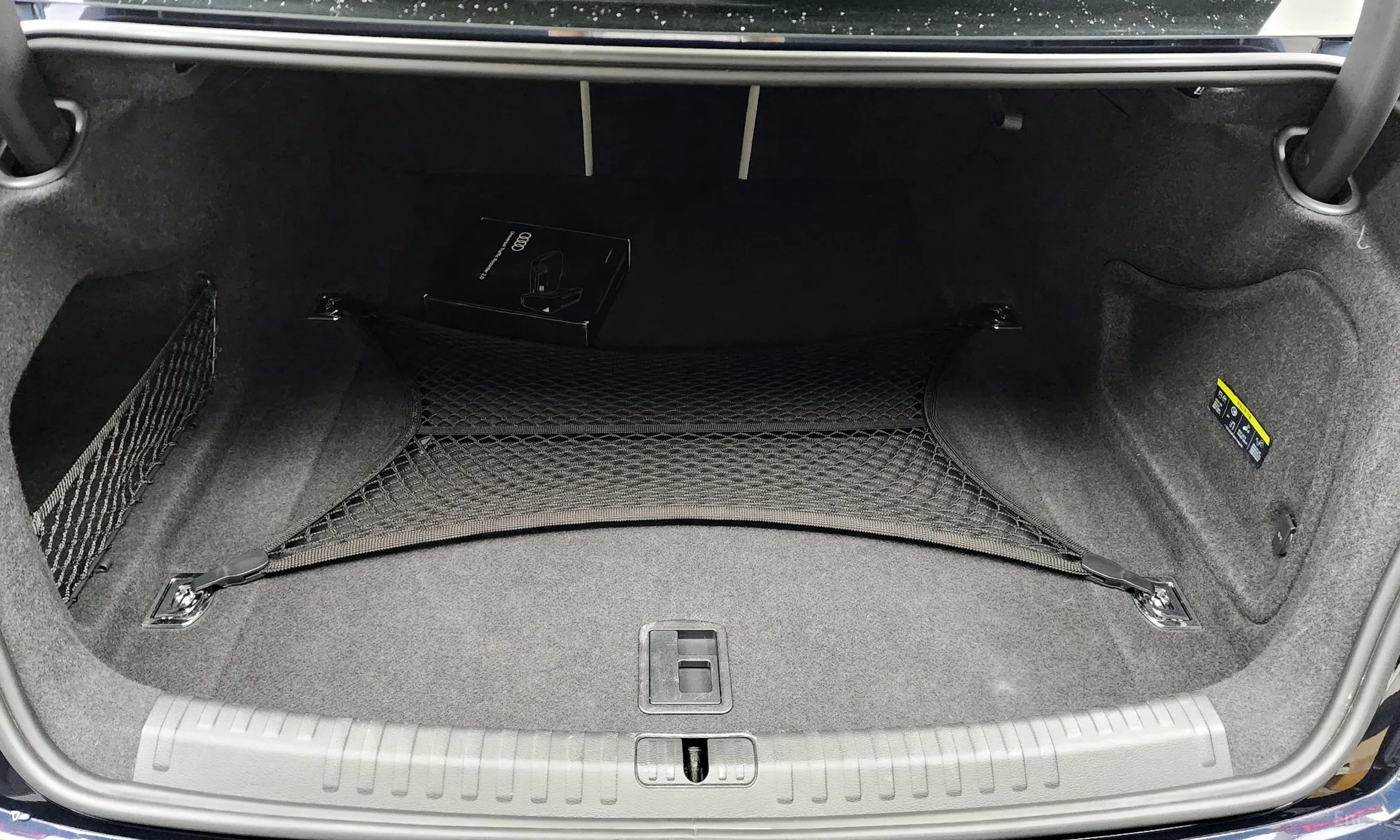 Audi A6 (C8) превью 20