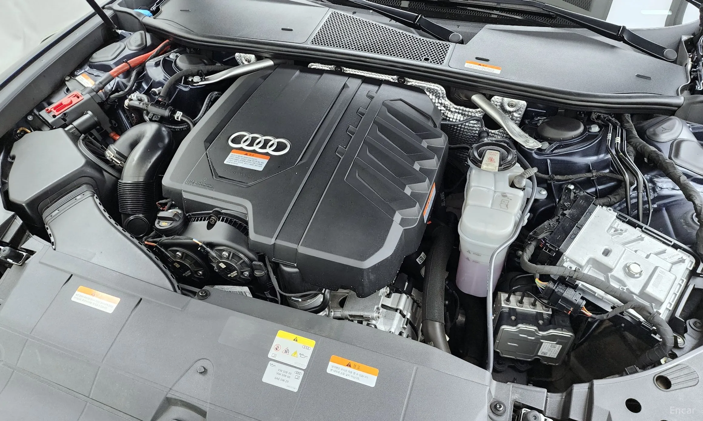 Audi A6 (C8) превью 6
