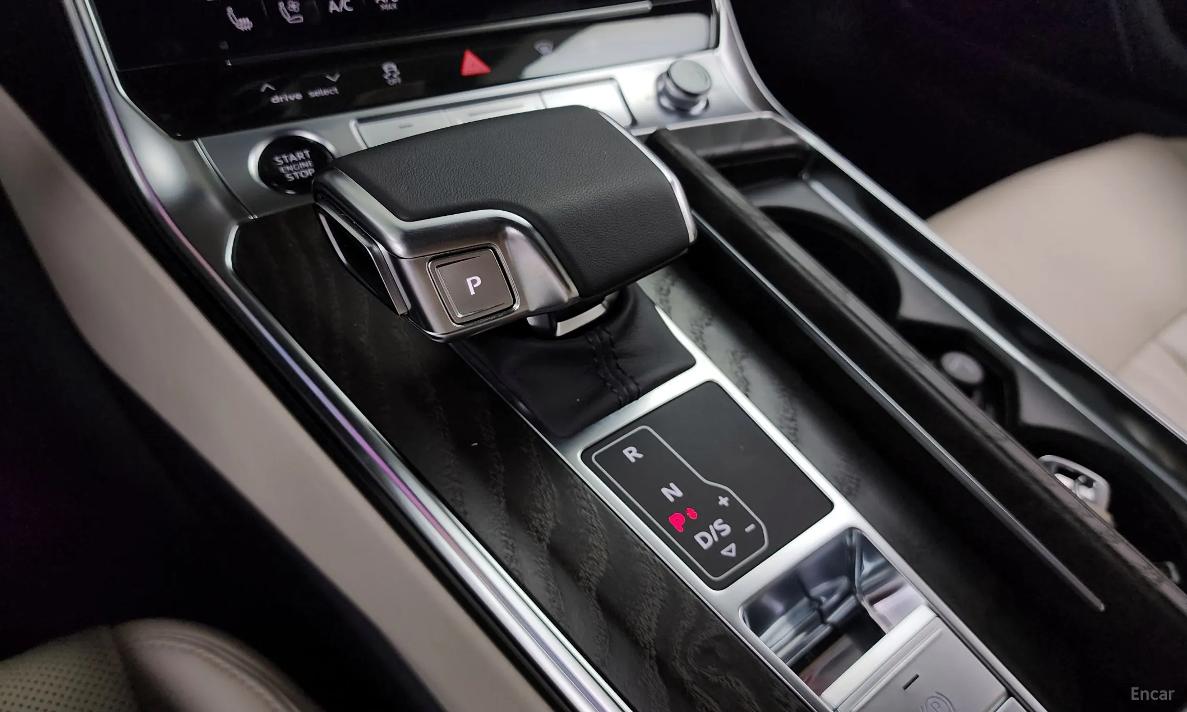 Audi A6 (C8) превью 9