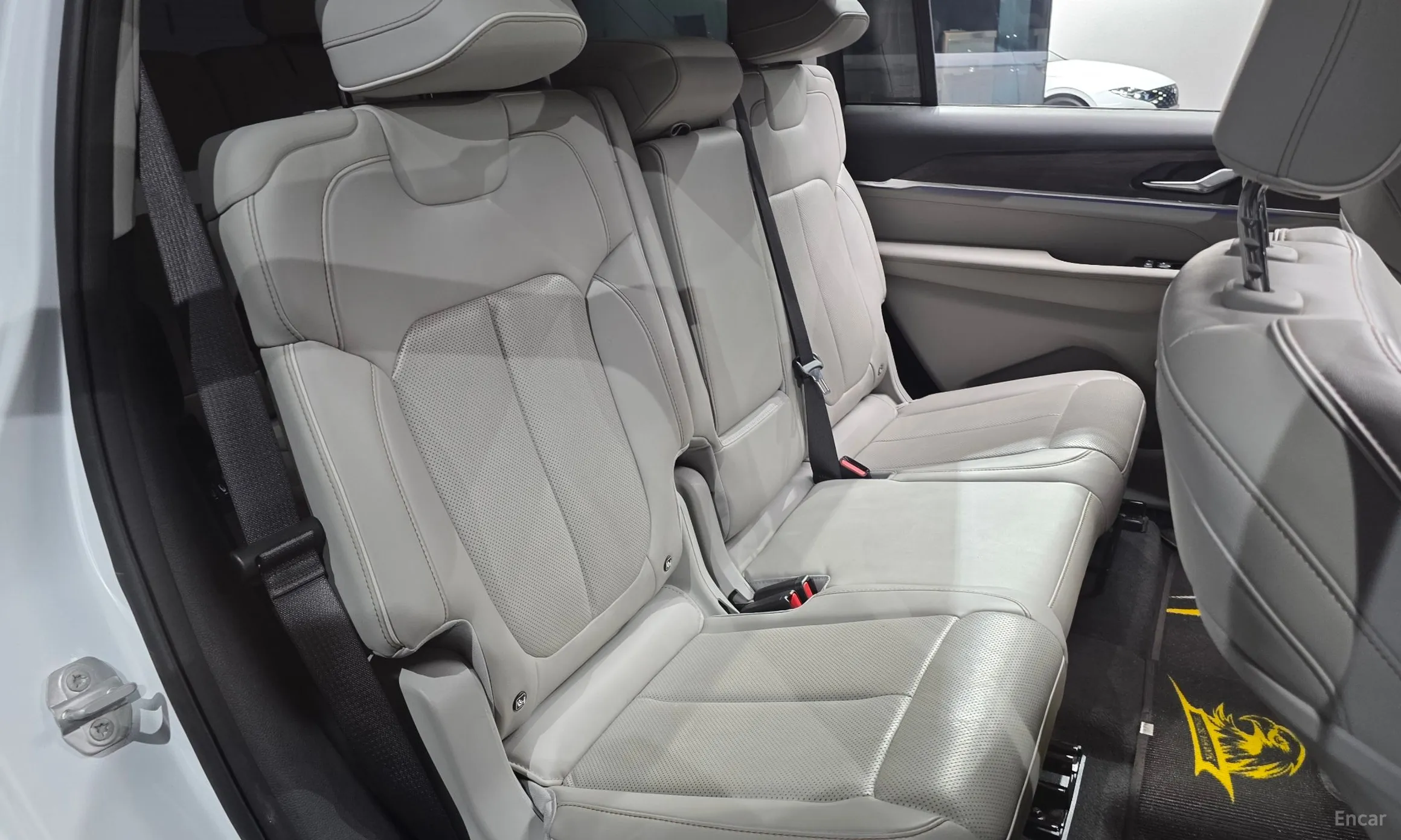 Jeep Grand Cherokee (WL) превью 11