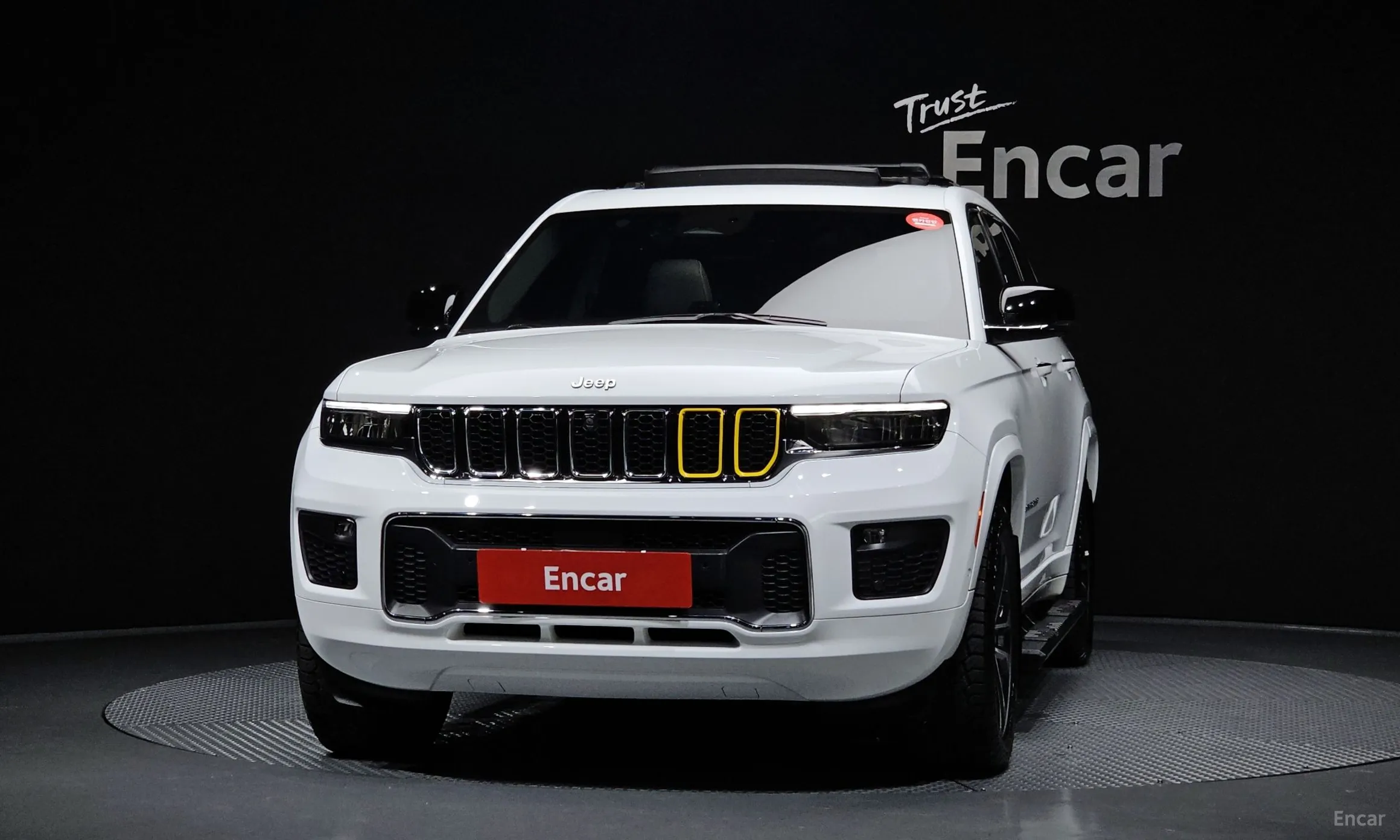 Jeep Grand Cherokee (WL) превью 3