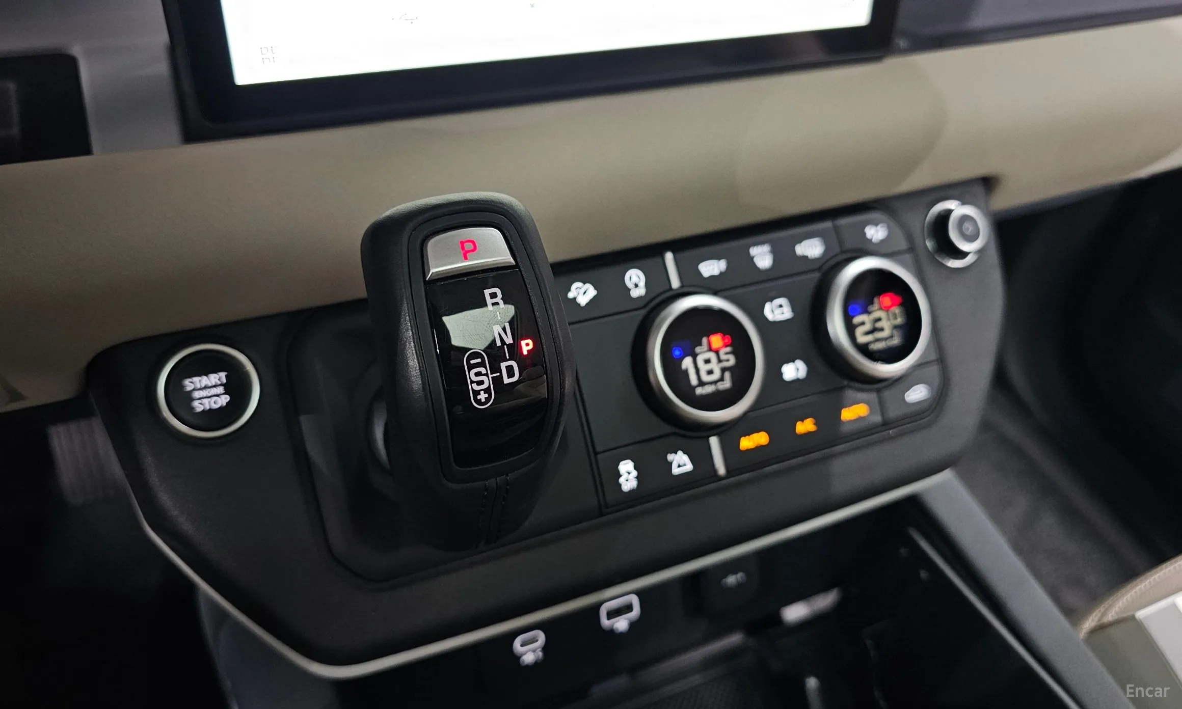 Land Rover Defender (L663) превью 9