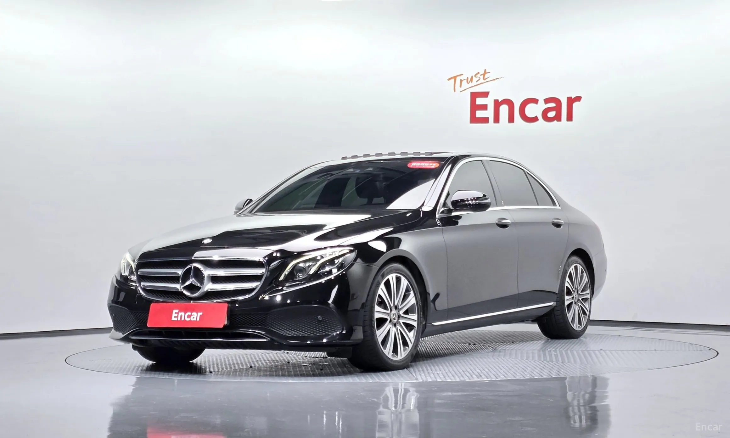 Mercedes Benz E-Class W213