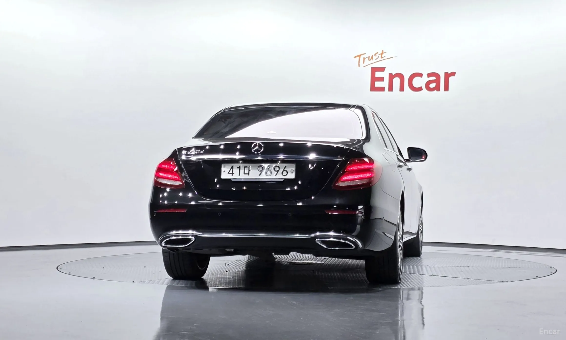 Mercedes Benz E-Class W213 превью 4