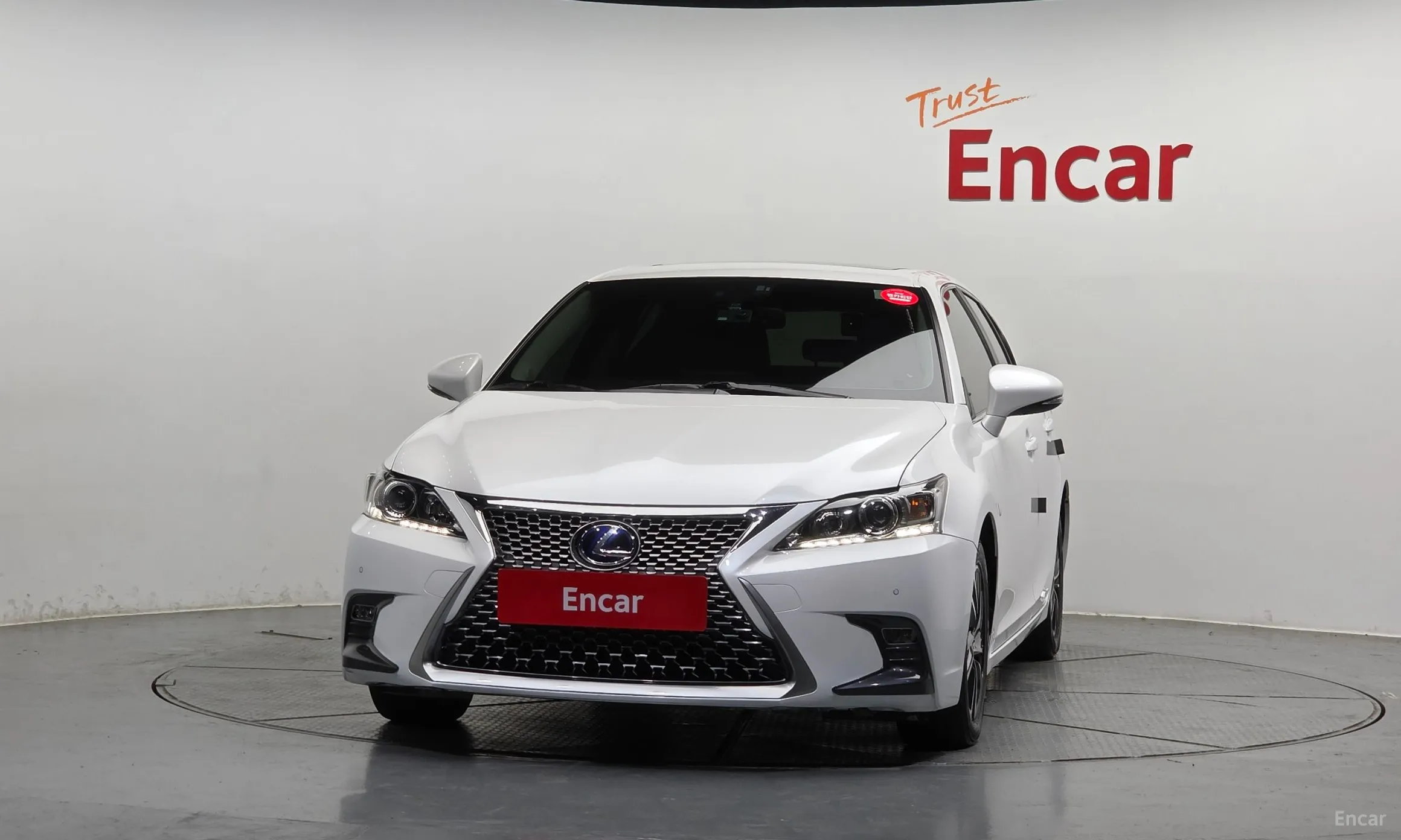 Lexus CT200h превью 3