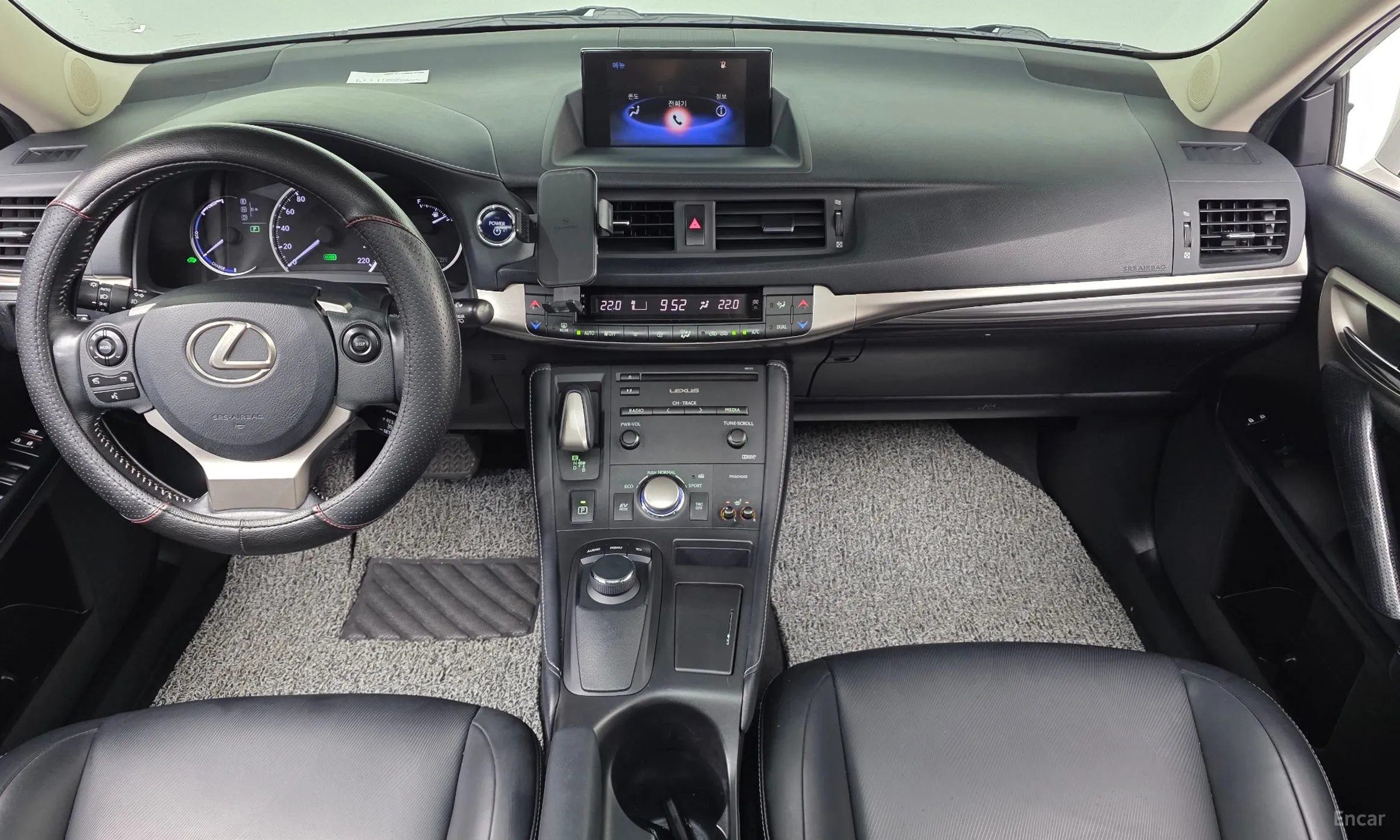 Lexus CT200h превью 7