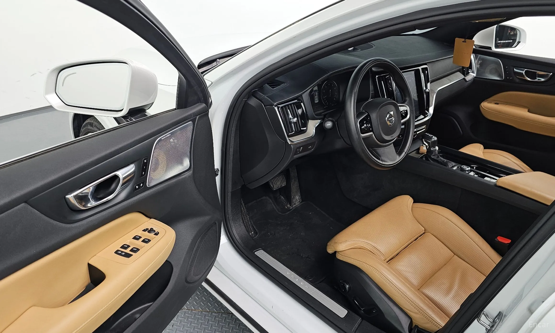 Volvo S60 3rd Generation превью 10