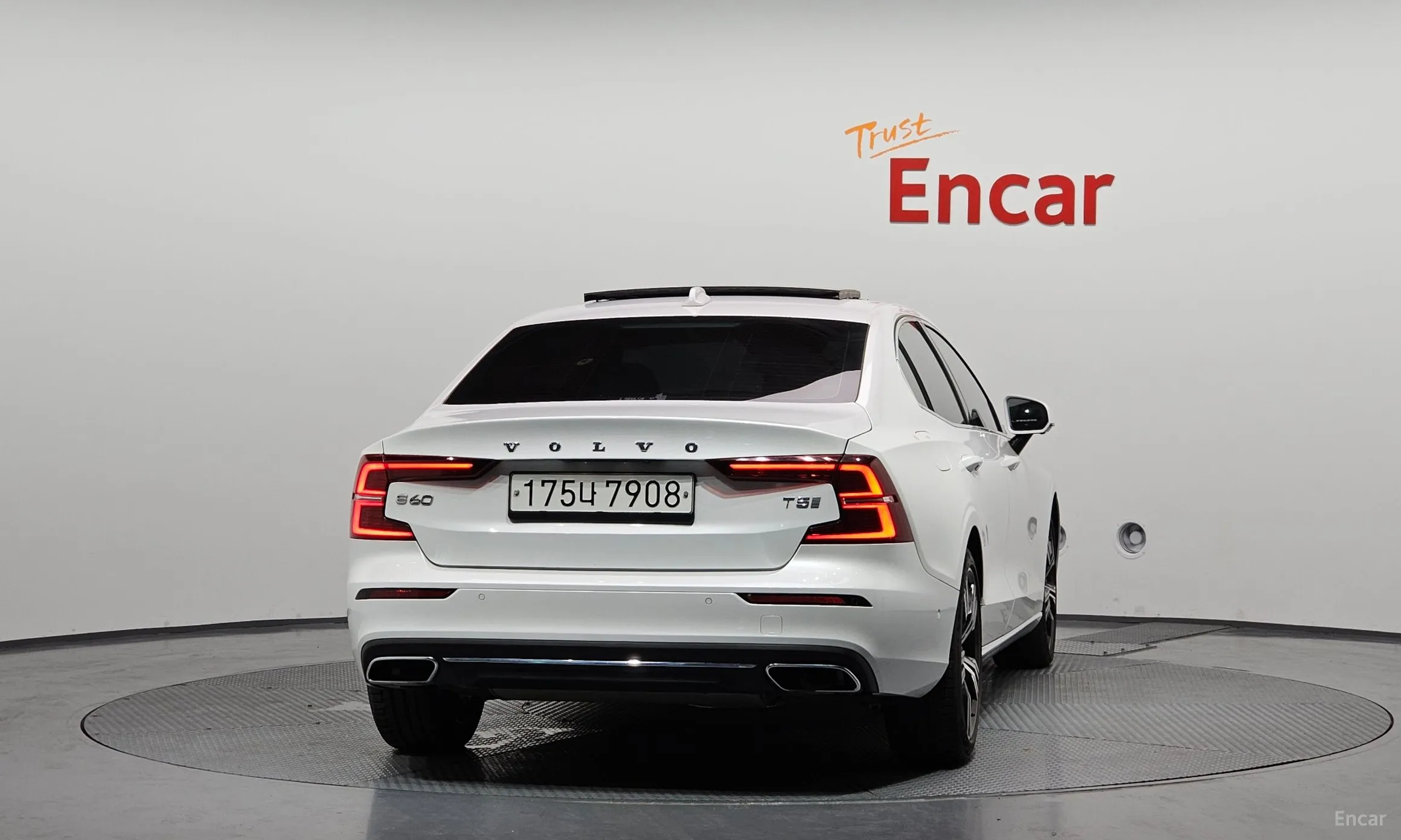 Volvo S60 3rd Generation превью 4