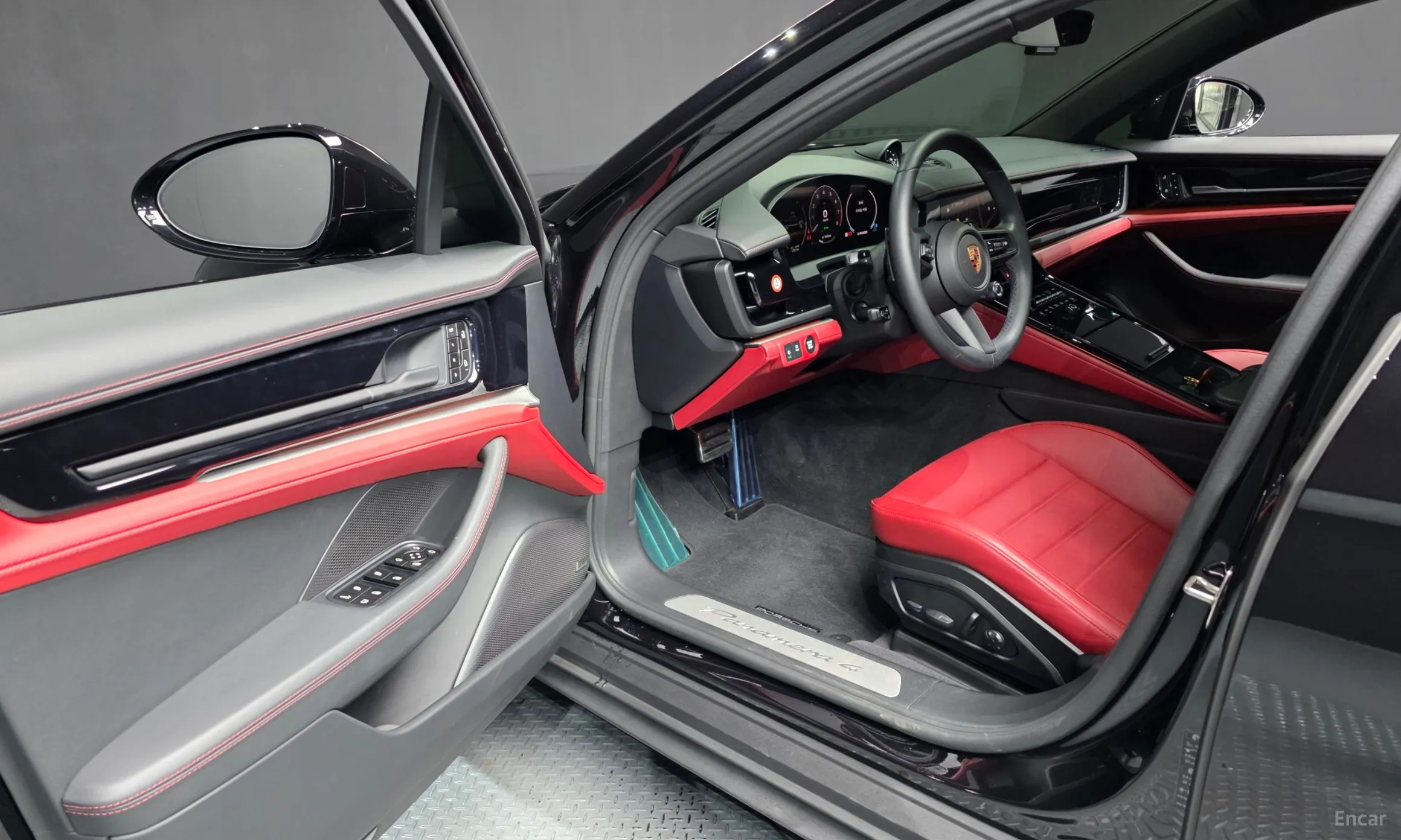 Porsche Panamera (976) превью 10