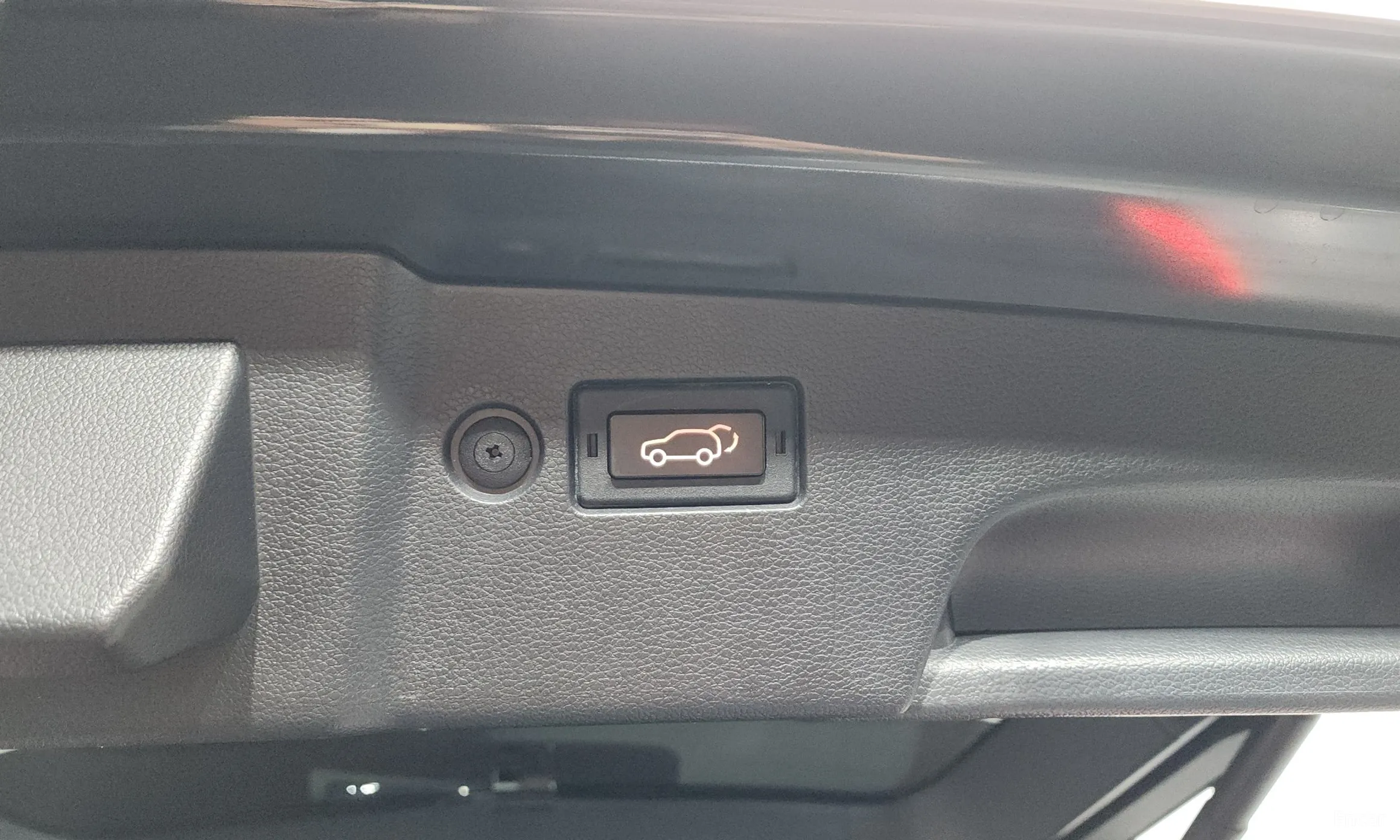 KG Mobility (SsangYong) Torres превью 17