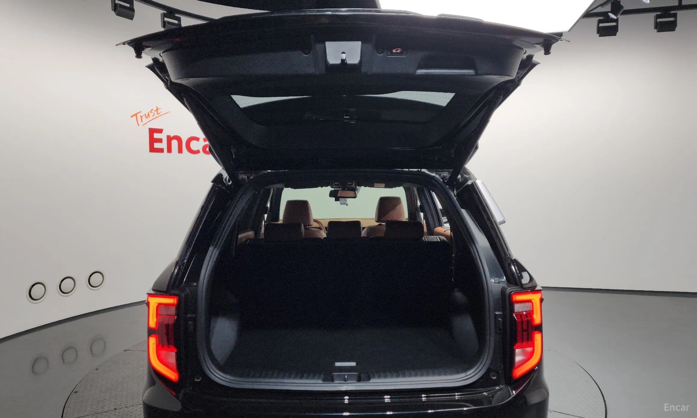 KG Mobility (SsangYong) Torres превью 18
