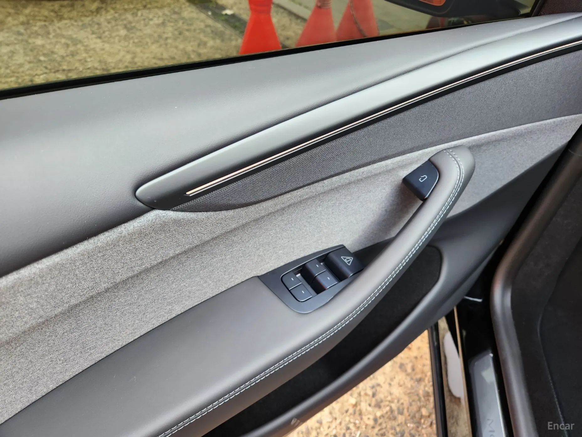 Tesla Model Y превью 10
