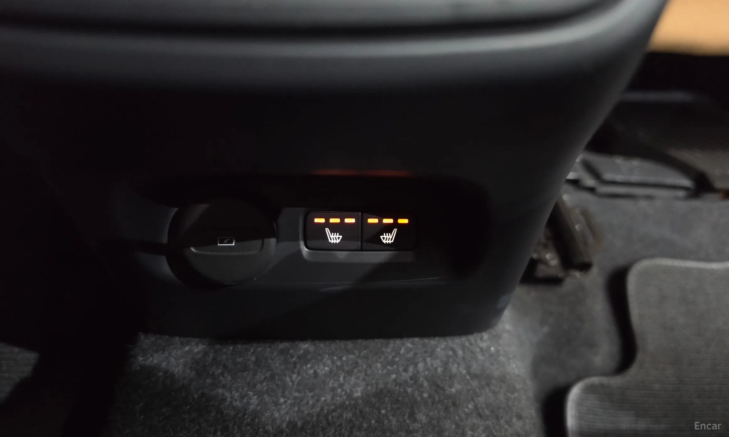 Volvo XC40 превью 15