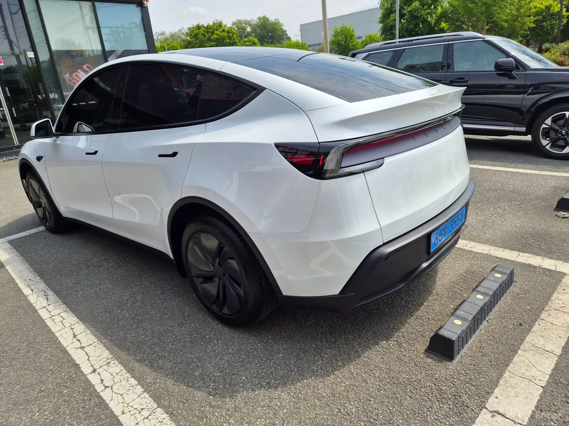 Tesla Model Y превью 5