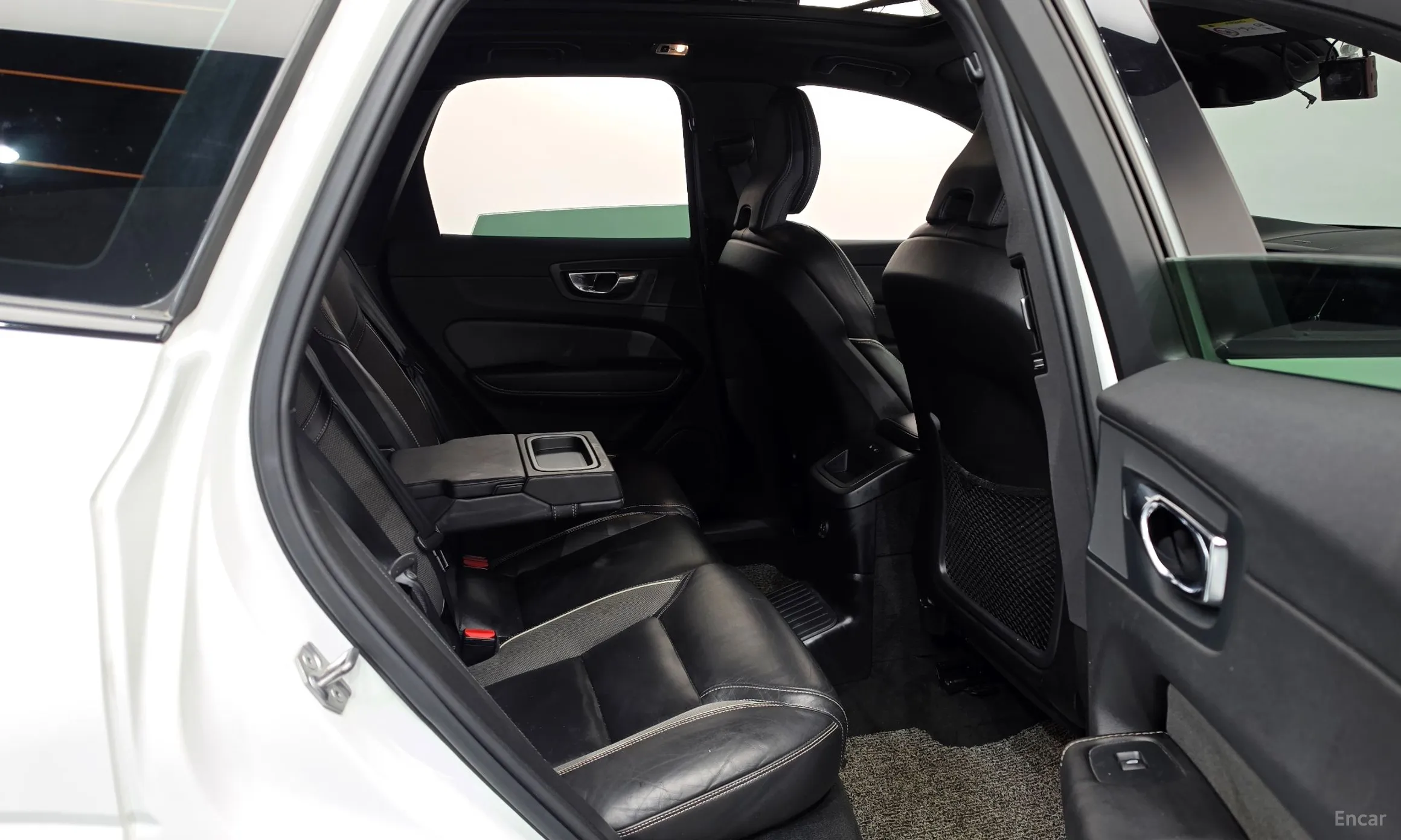 Volvo XC60 Gen 2 превью 11