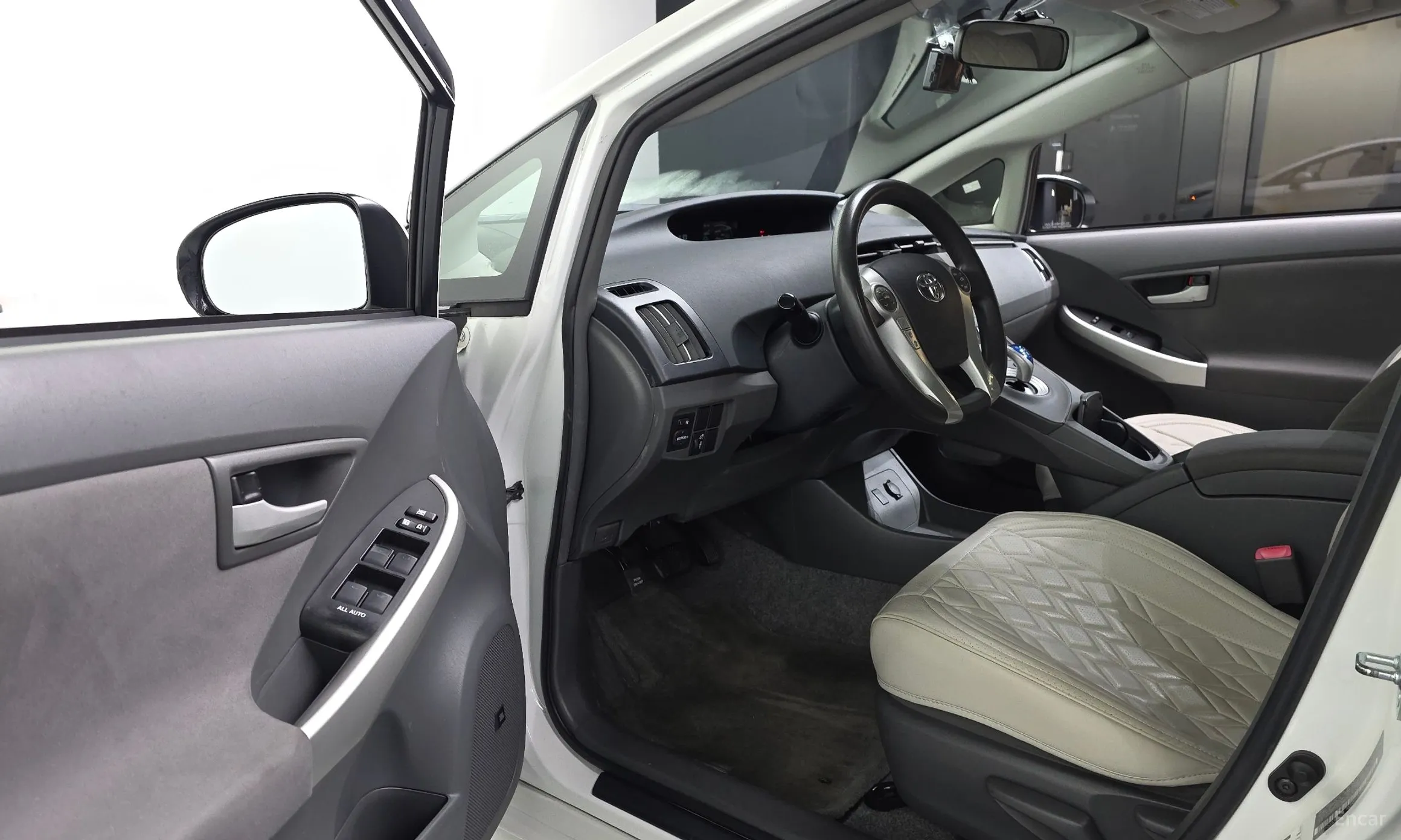 Toyota Toyota Prius превью 10