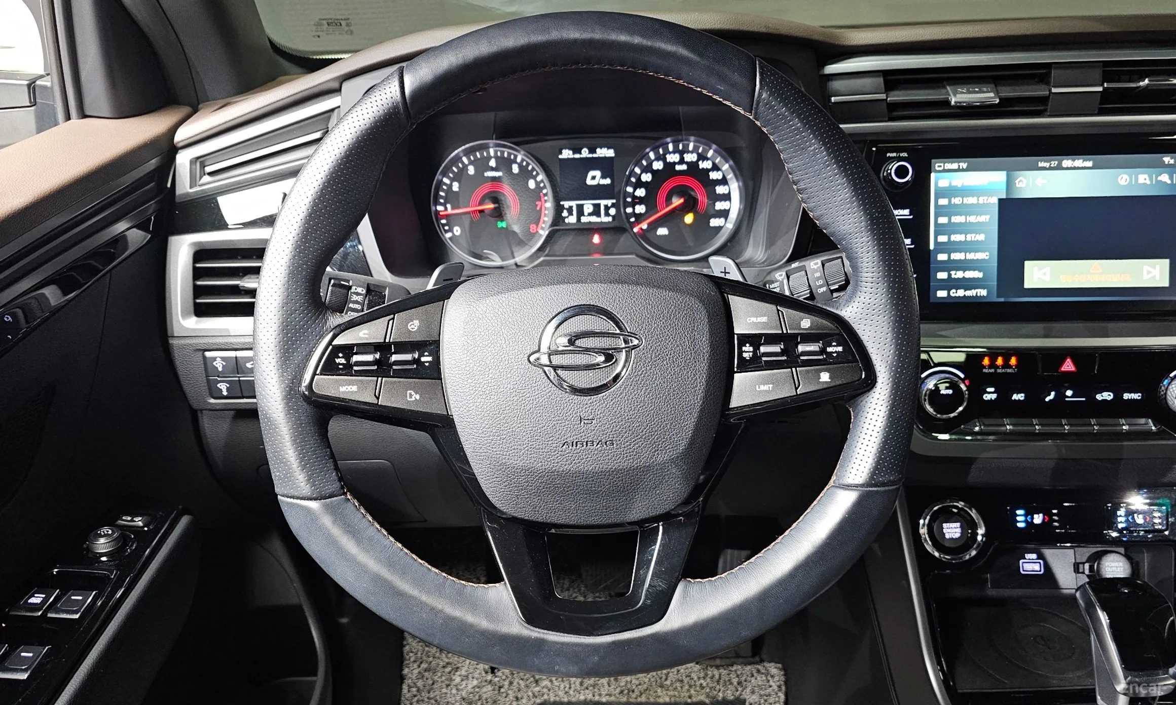KG Mobility (SsangYong) Beautiful Korando превью 14