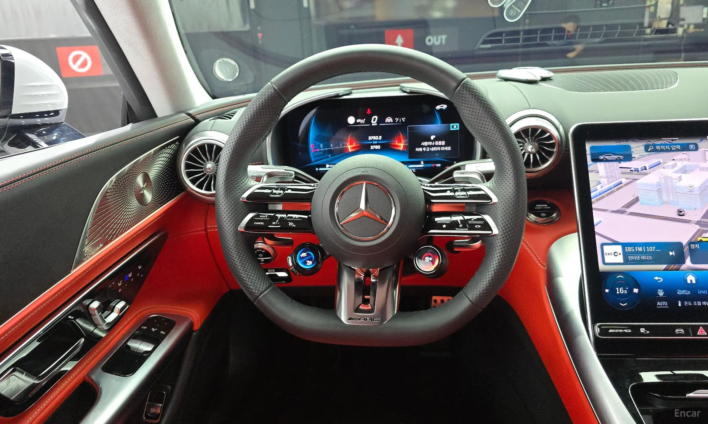 Mercedes Benz AMG GT C192 превью 13