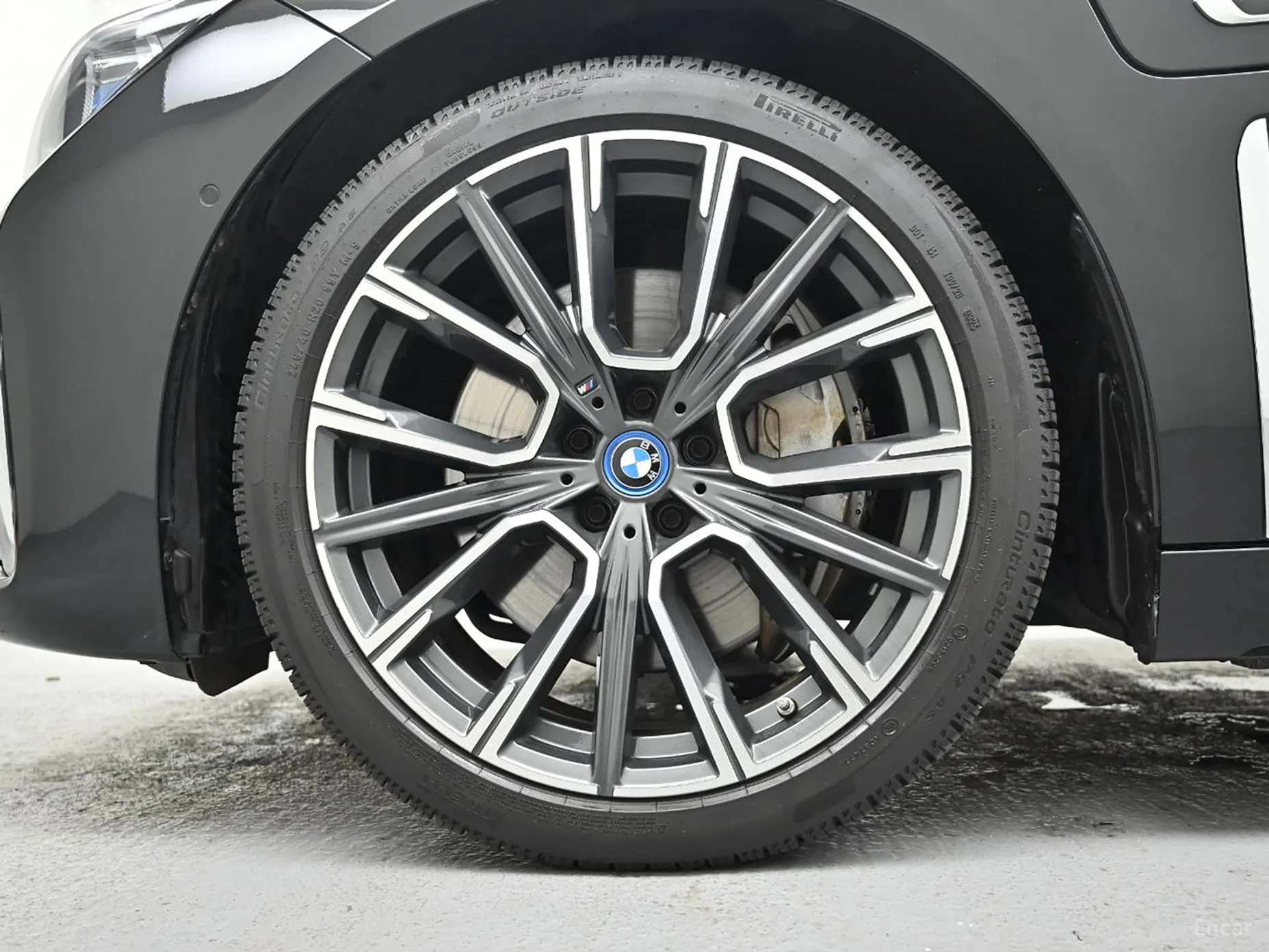 BMW 7 Series (G11) превью 5