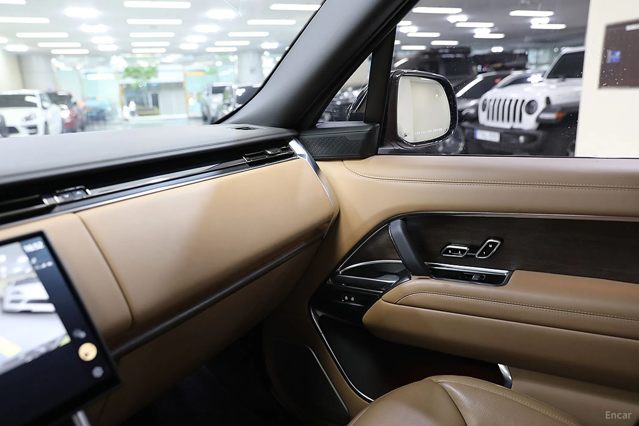 Land Rover Range Rover 5th Generation превью 19