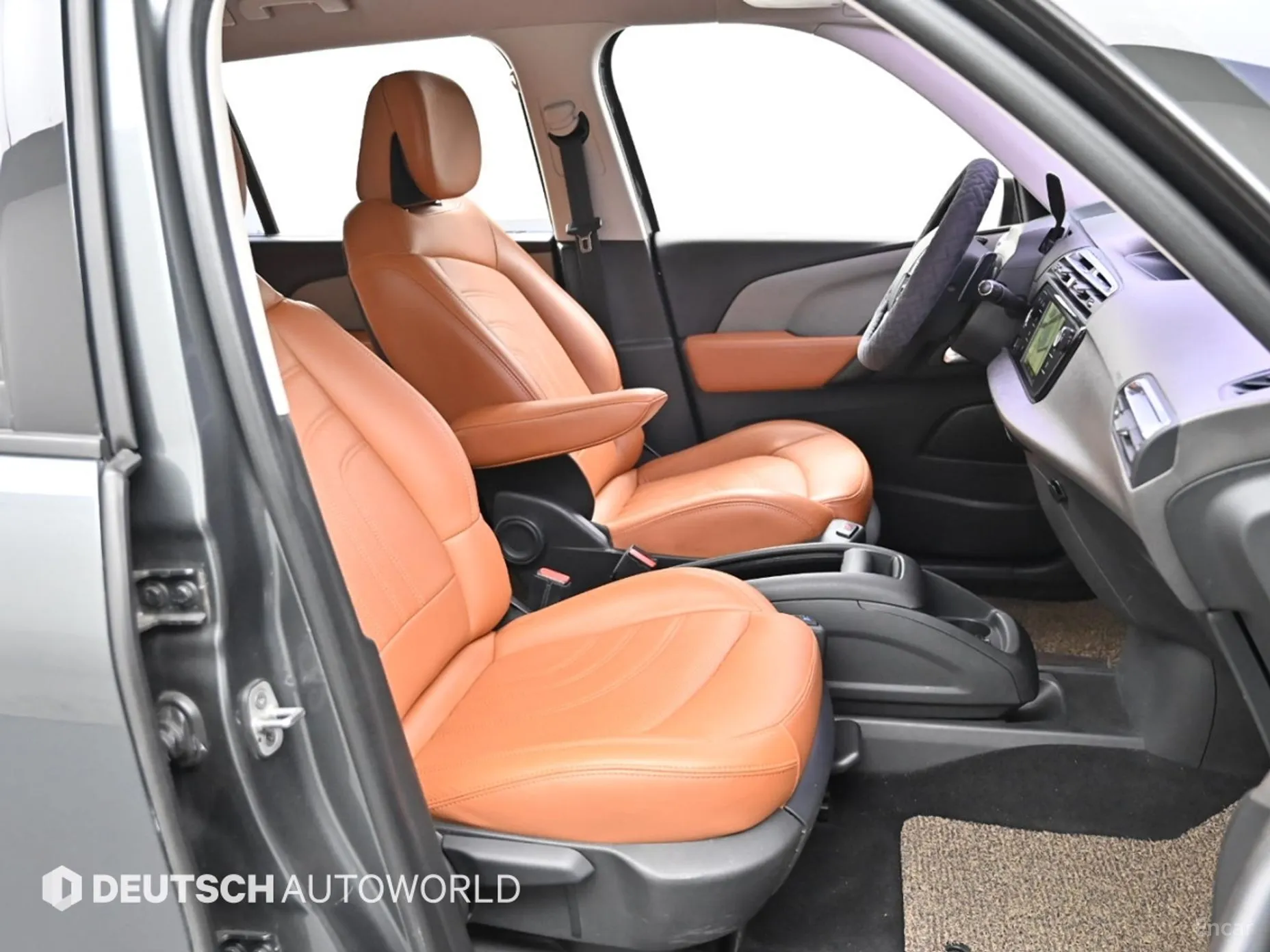 Citroën/DS Grand C4 Picasso превью 10