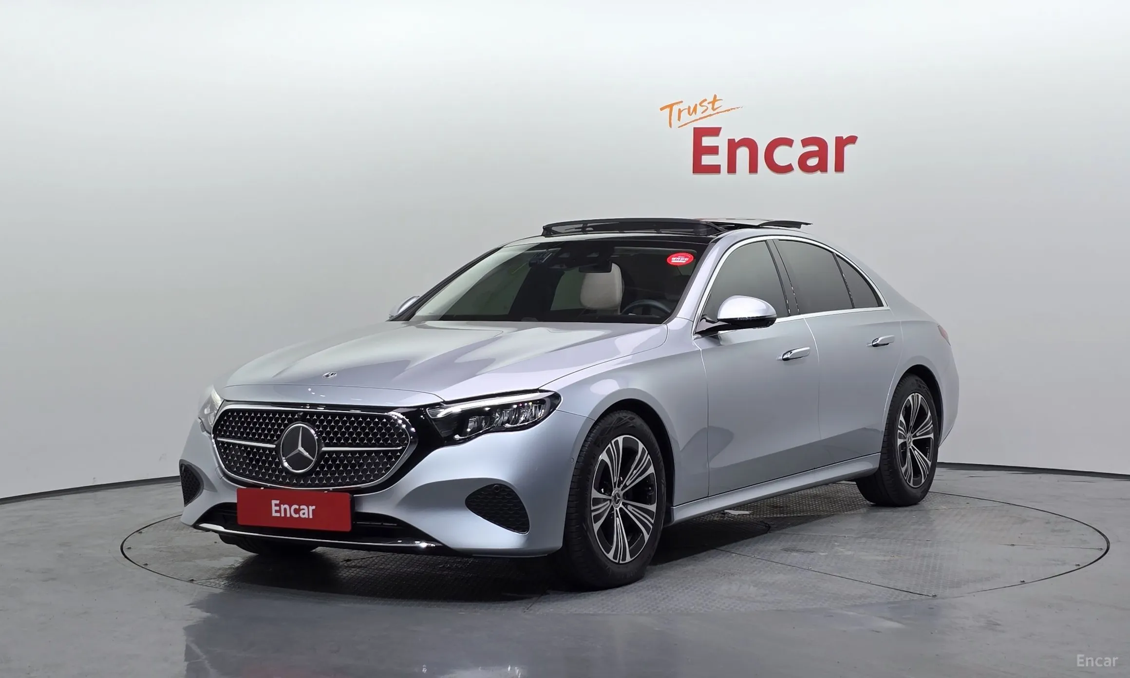 E-Class W214